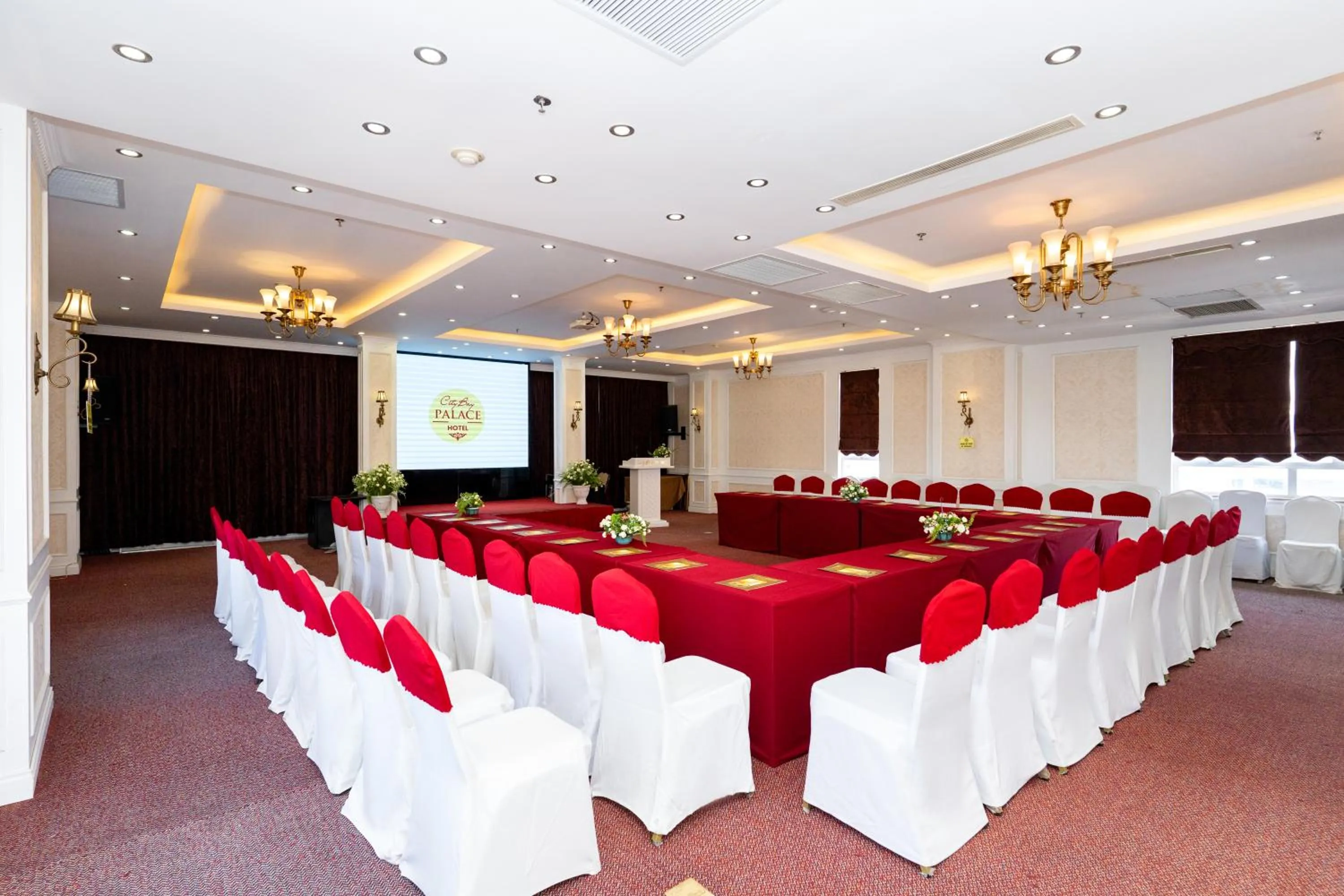 Meeting/conference room in CityBay Palace Hạ Long Hotel