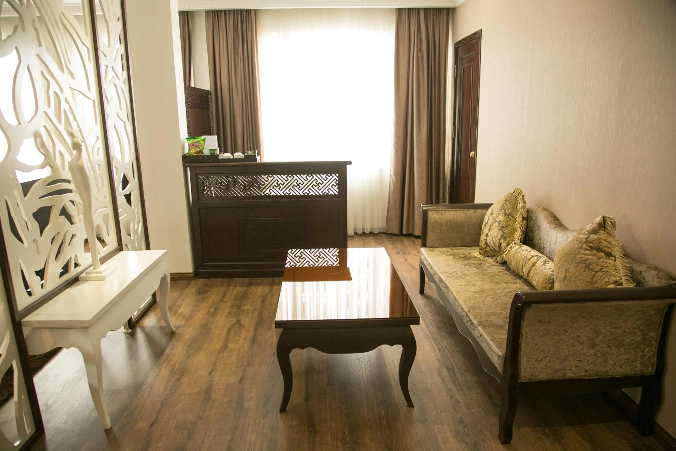 Living room in CityBay Palace Hạ Long Hotel