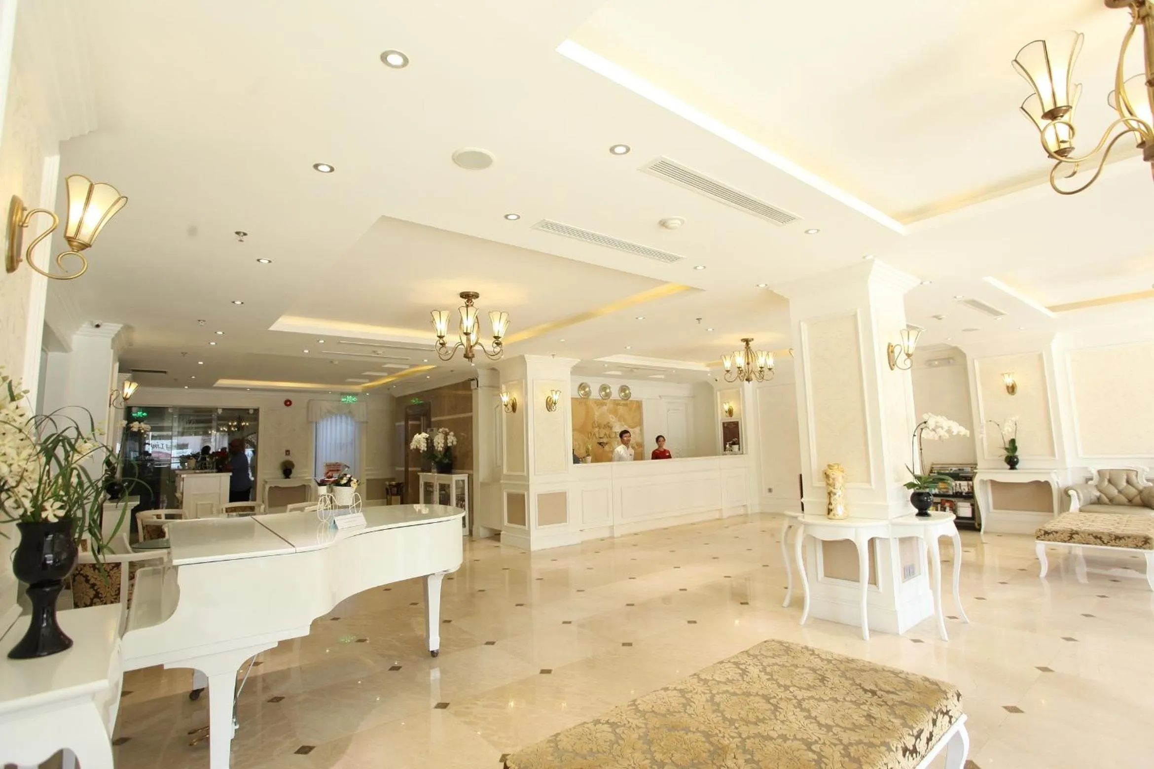 Lobby or reception in CityBay Palace Hạ Long Hotel