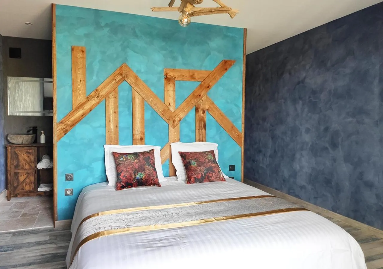 Bed in Villa Occitana