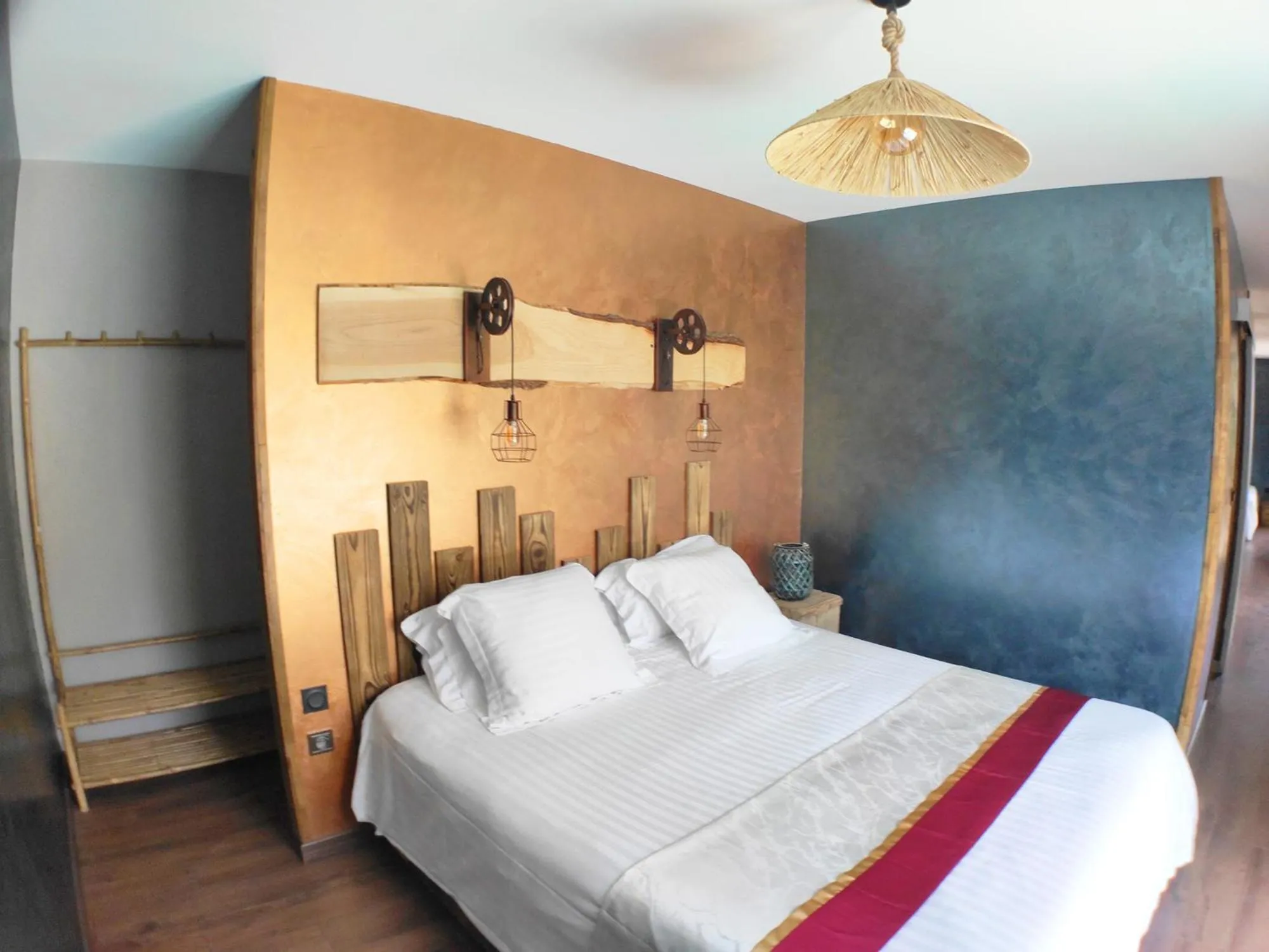 Bed in Villa Occitana