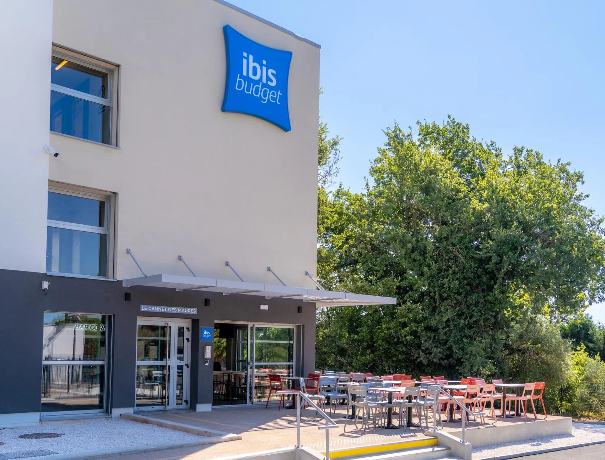 Property building in ibis budget Le Cannet des Maures