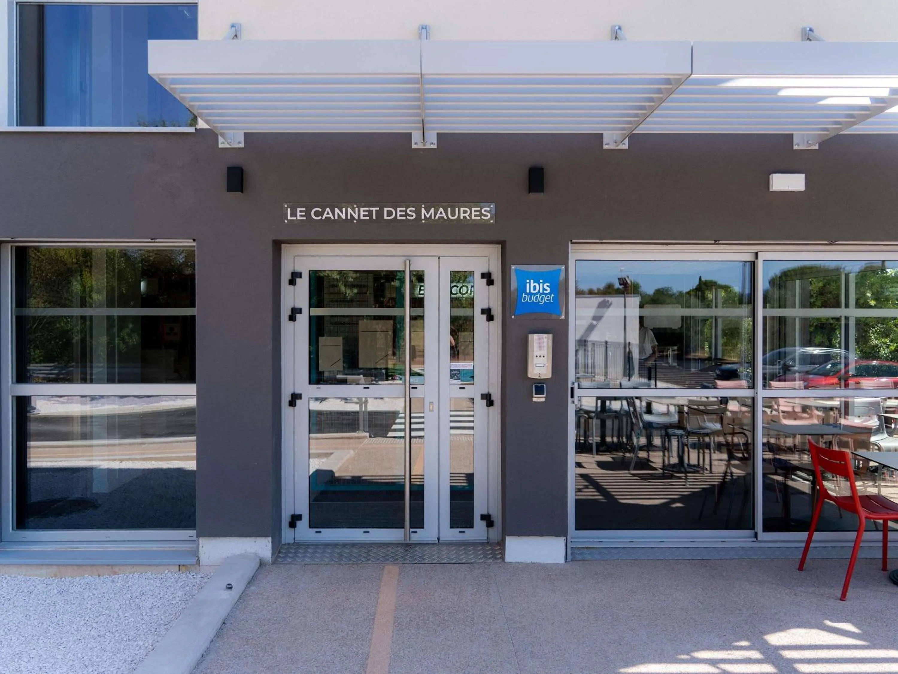 Property building in ibis budget Le Cannet des Maures