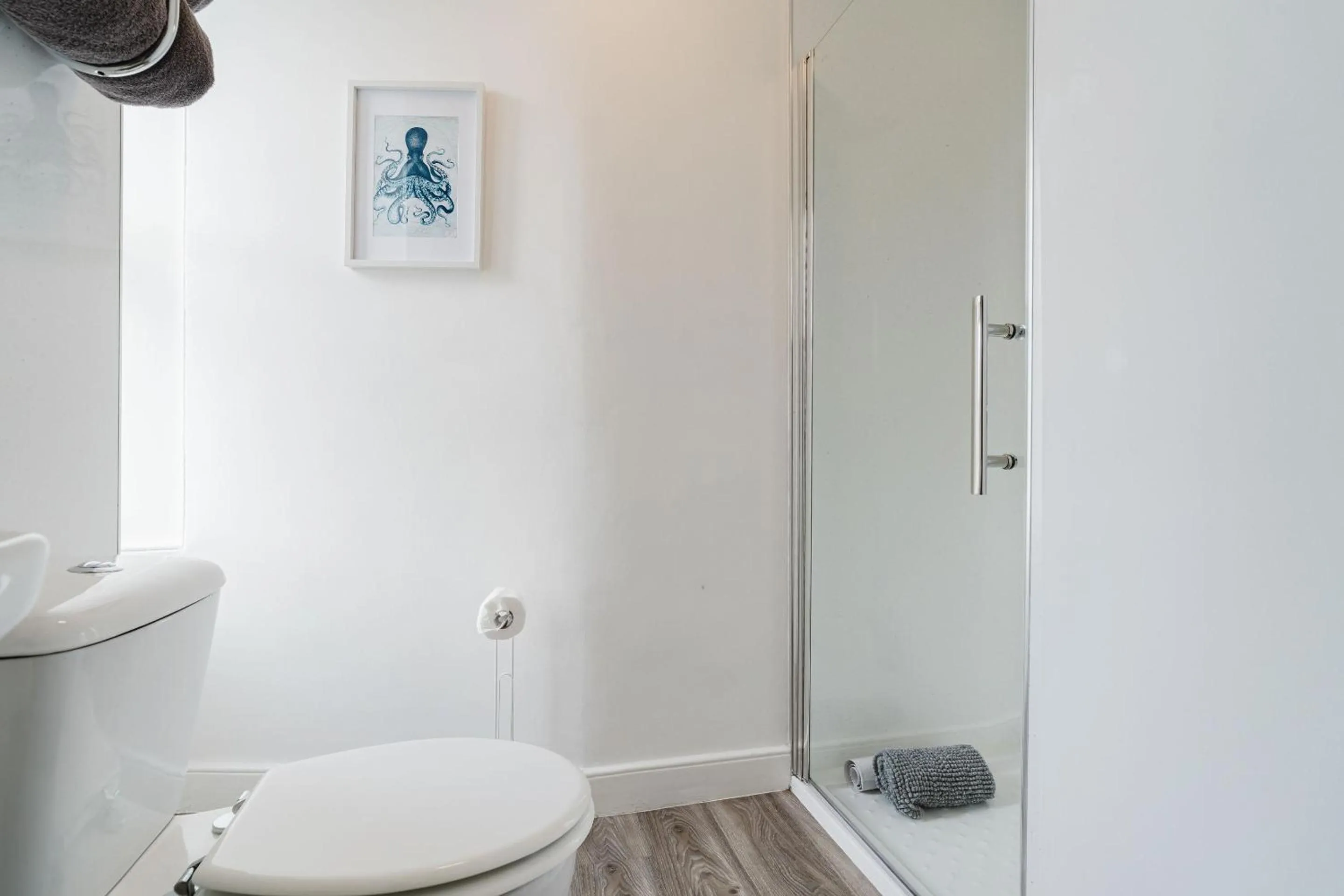 Bathroom in The Roxburgh