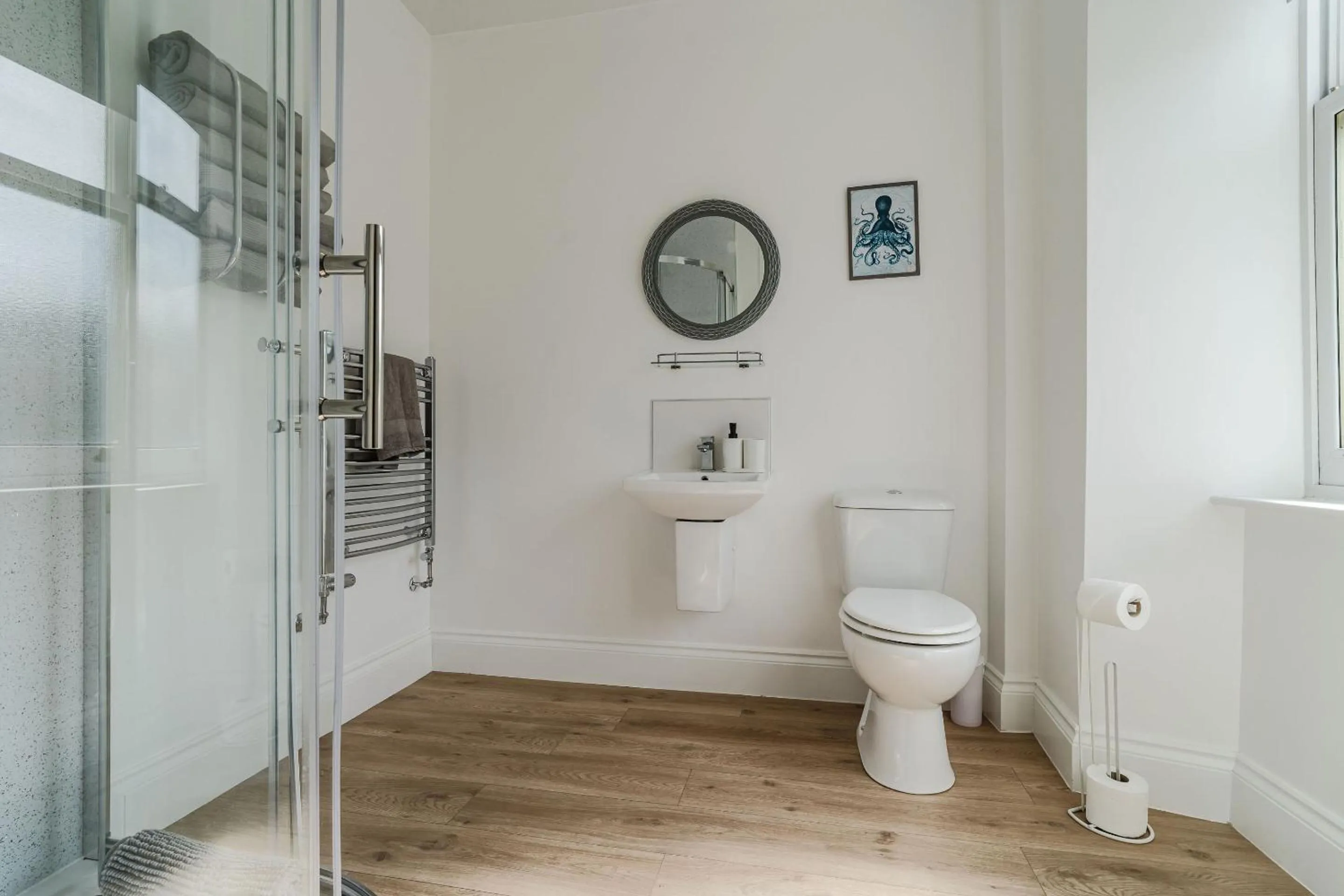 Bathroom in The Roxburgh