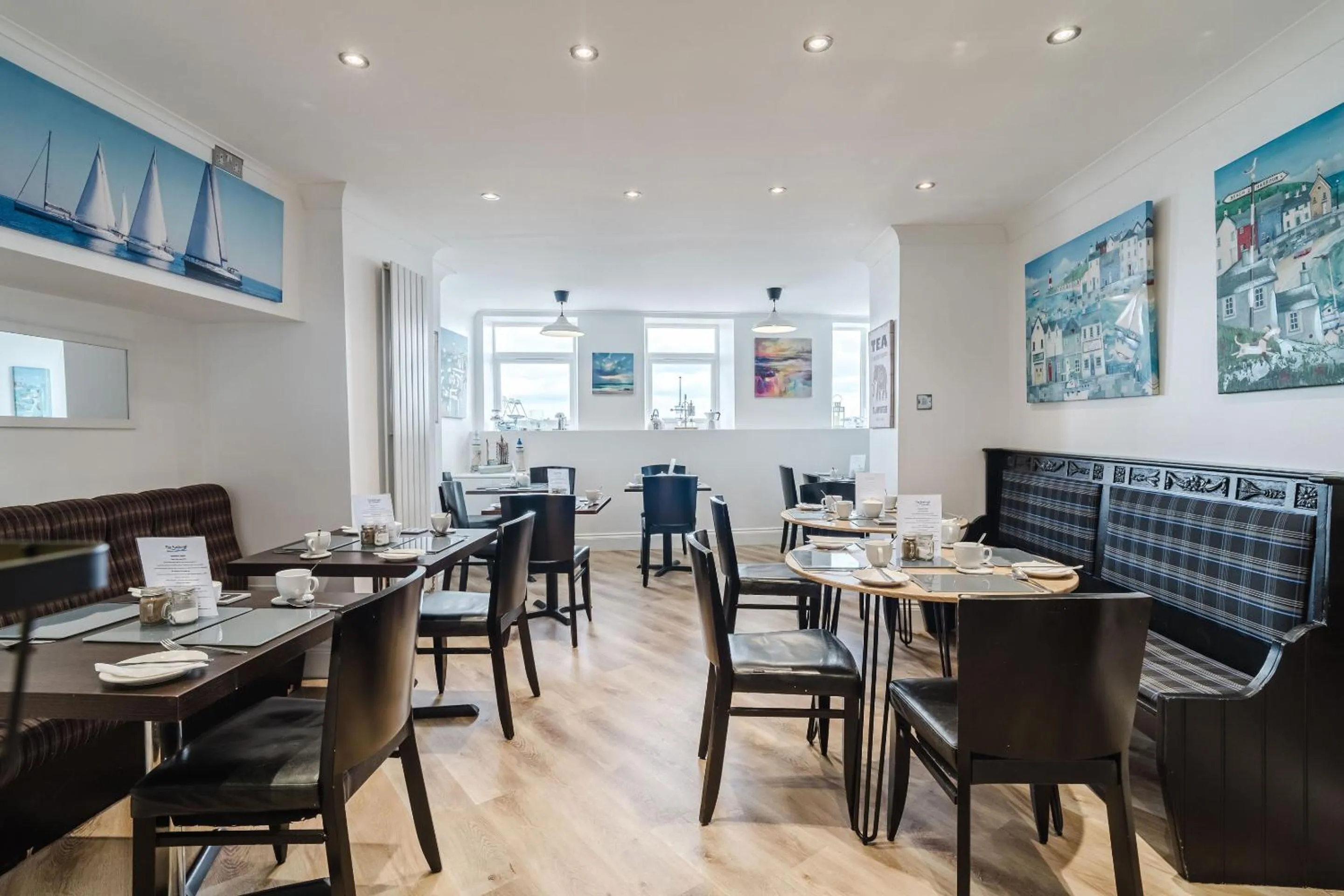 Dining area in The Roxburgh