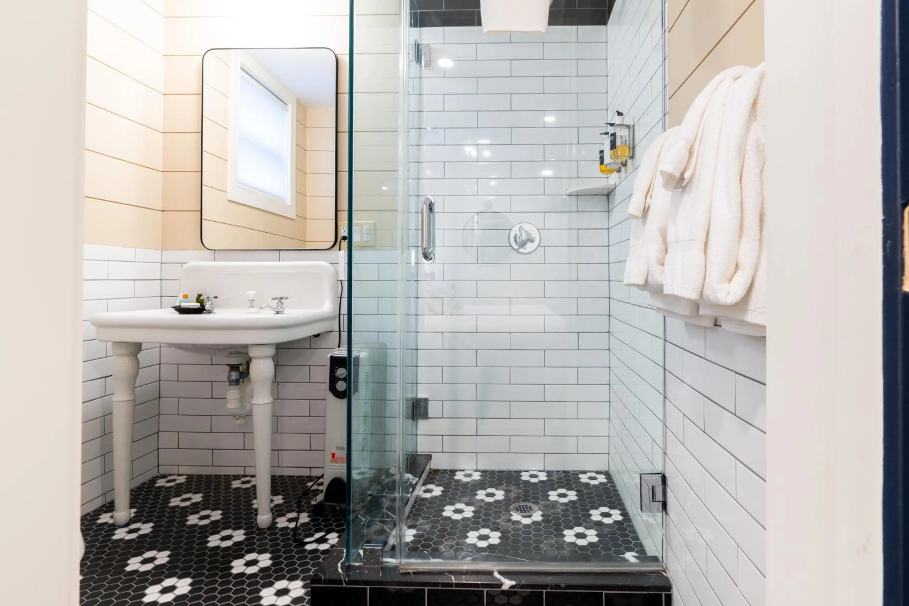 Bathroom in The Morgan Hotel Martha's Vineyard