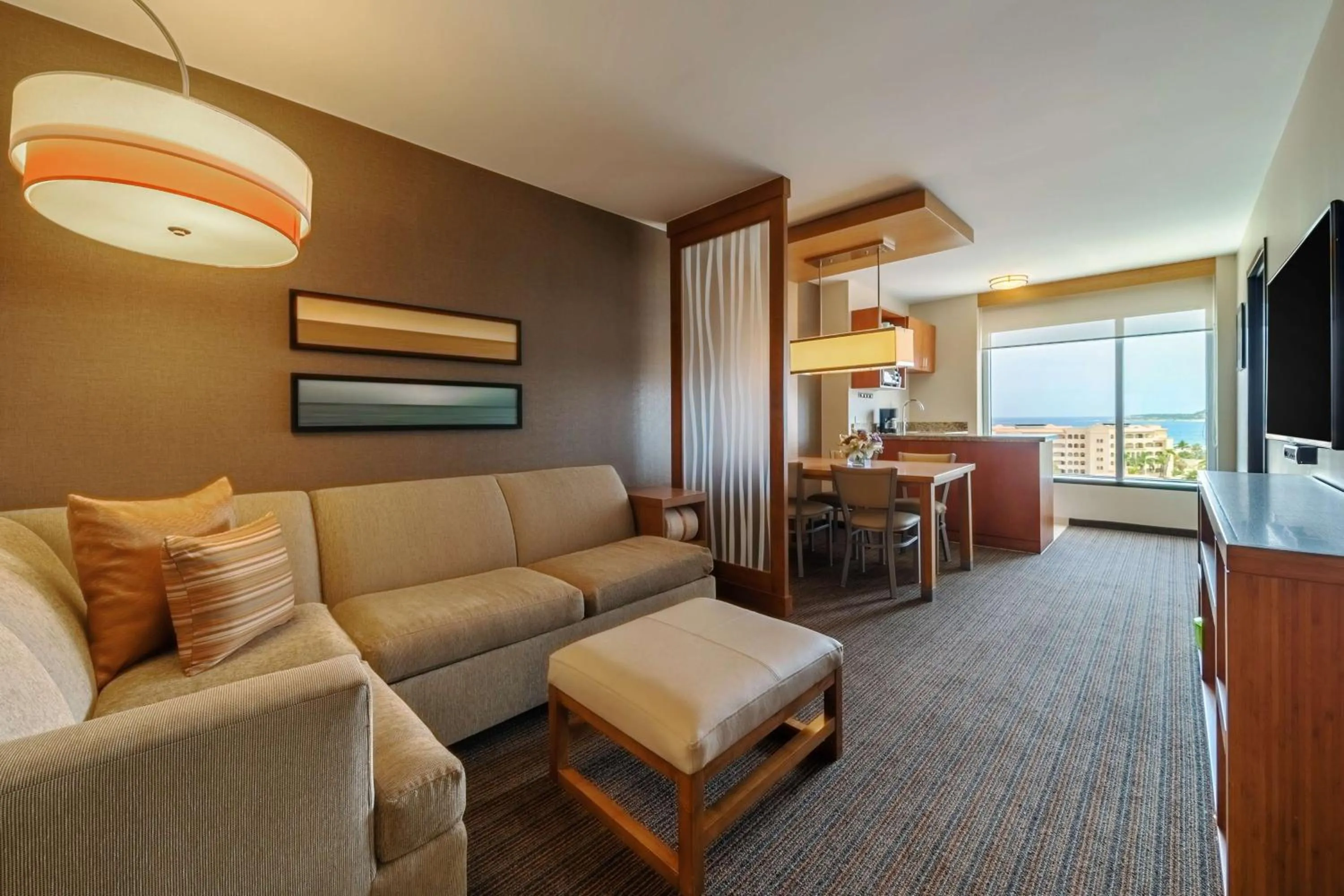 Coffee/tea facilities in Hyatt Place Los Cabos