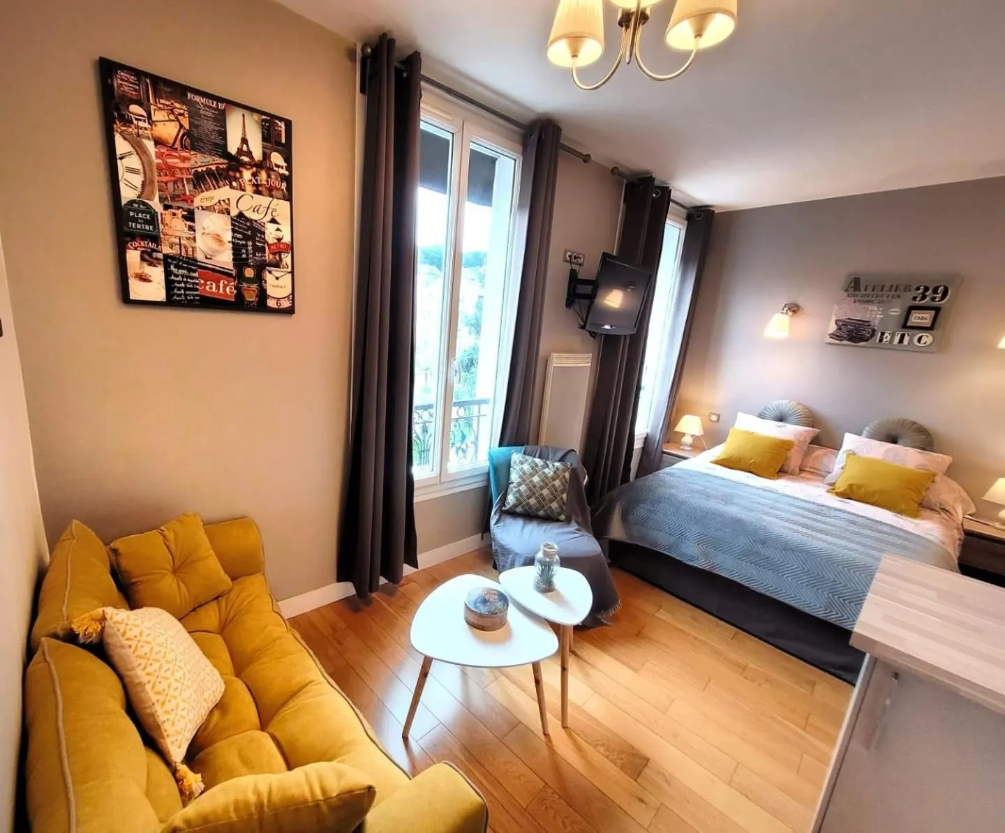 Living room, Bed in Hotel Oh Sevres Autrement