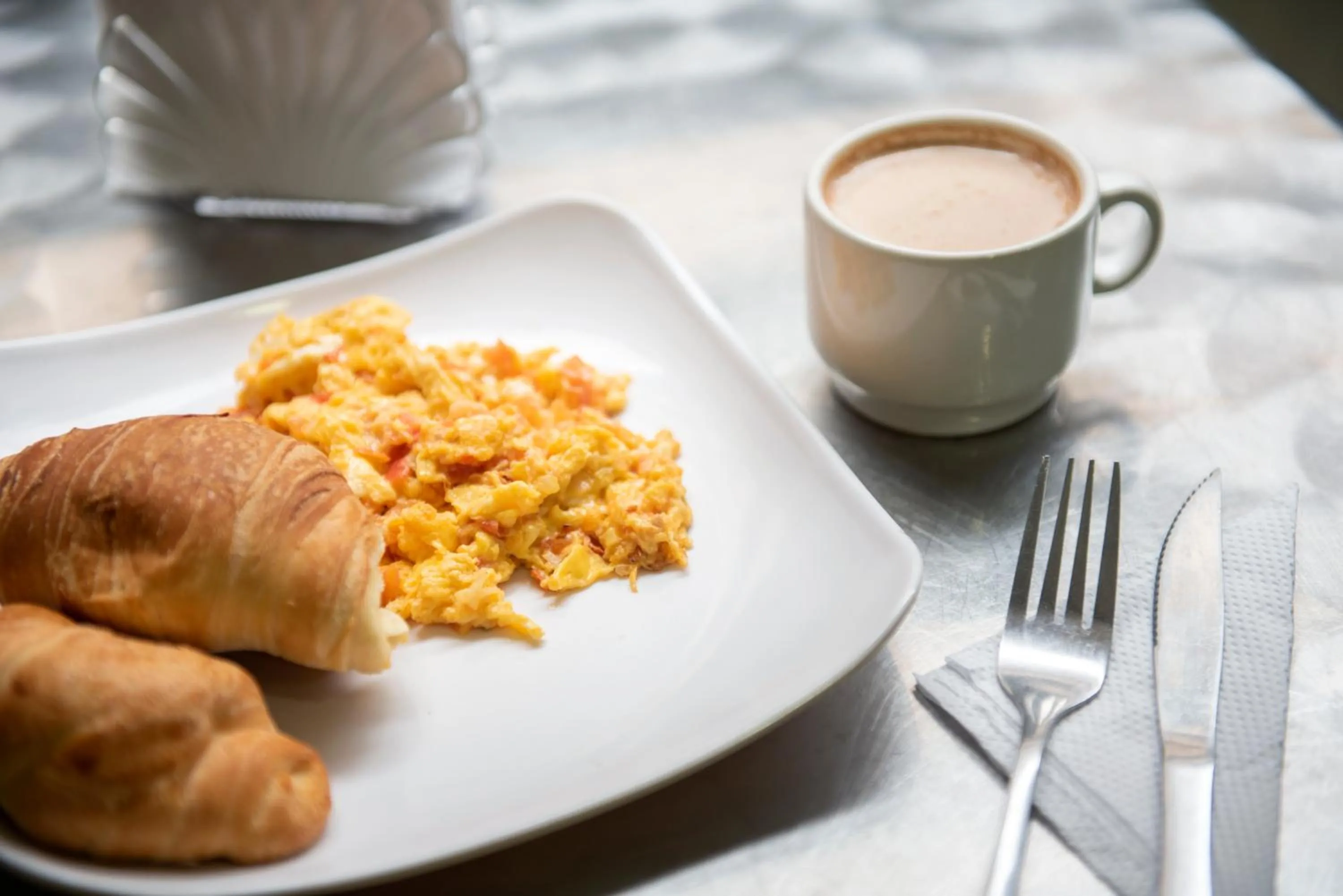 American breakfast in Ayenda 1016 Bogota Chapinero