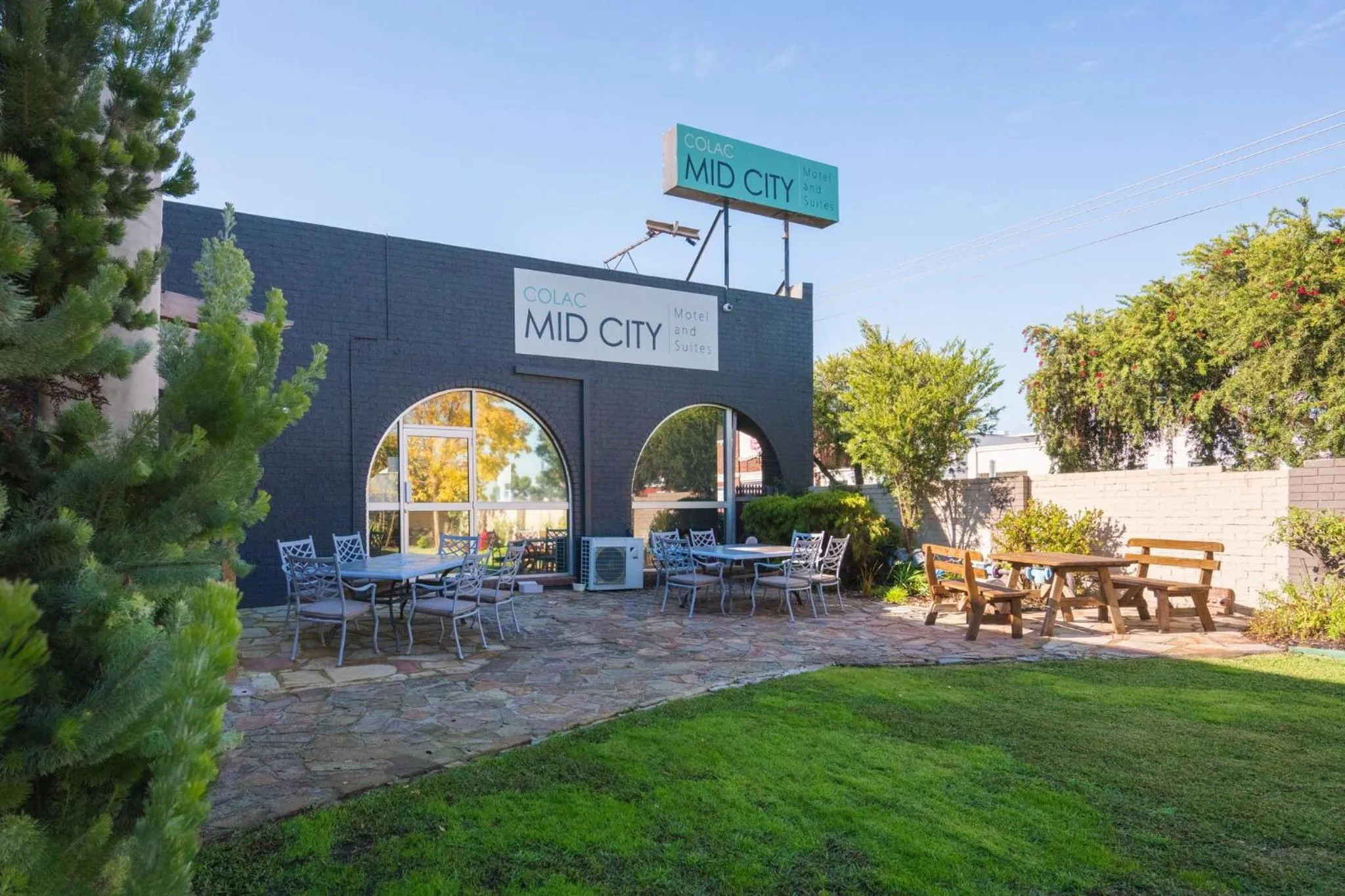 Patio in Colac Mid City Motor Inn