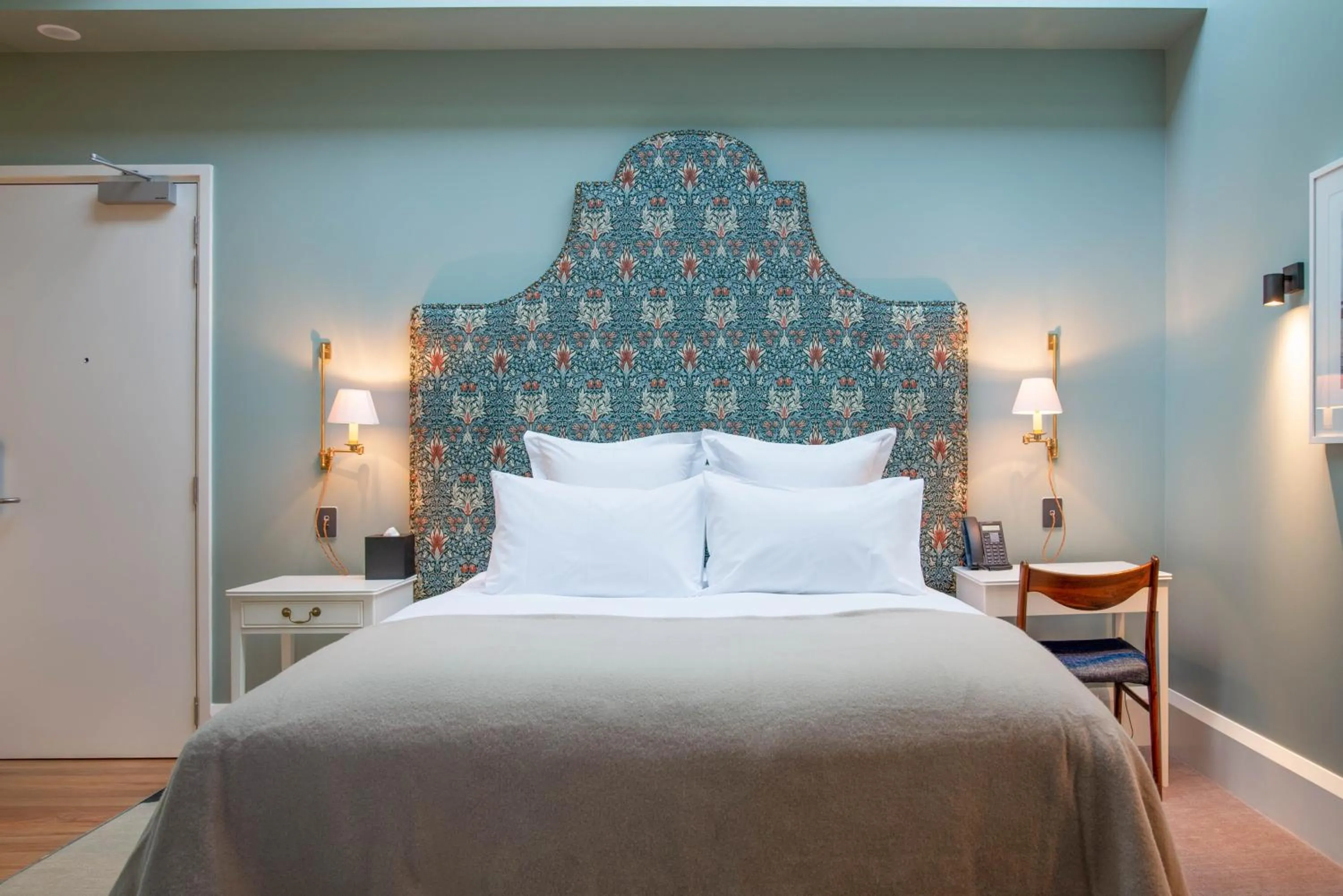 Bedroom, Bed in The Observatory Hotel Christchurch