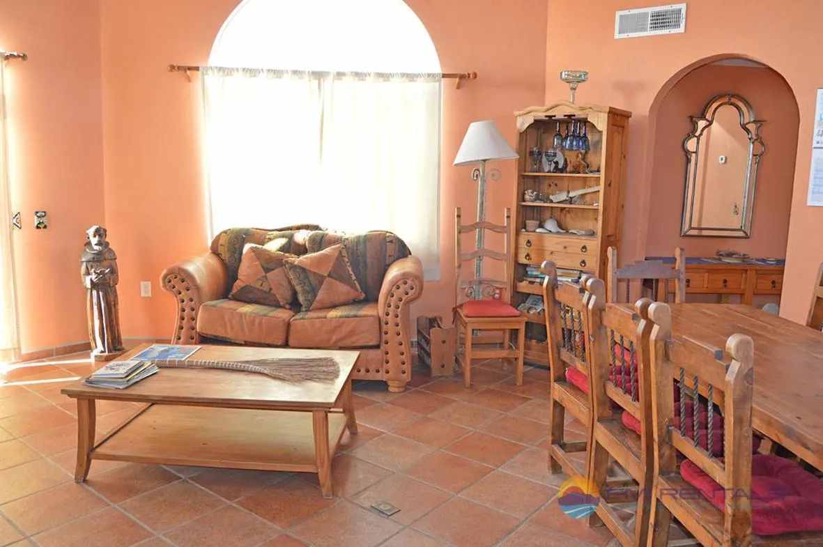 Casa Mariposa Azul by FMI Rentals