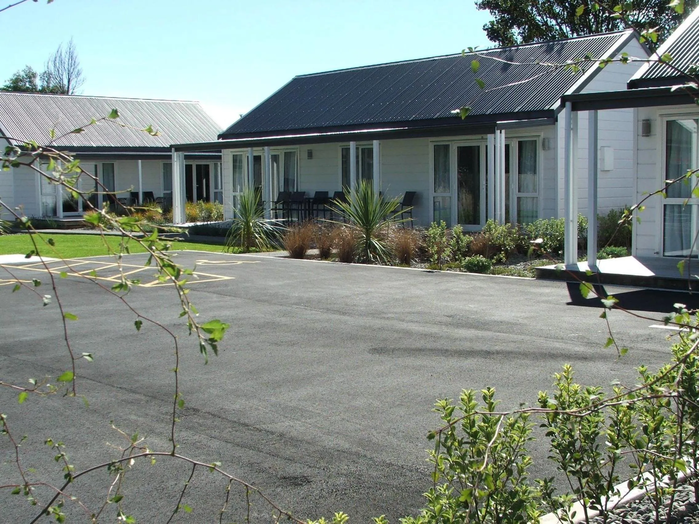 Garden in Greyfriars Motel