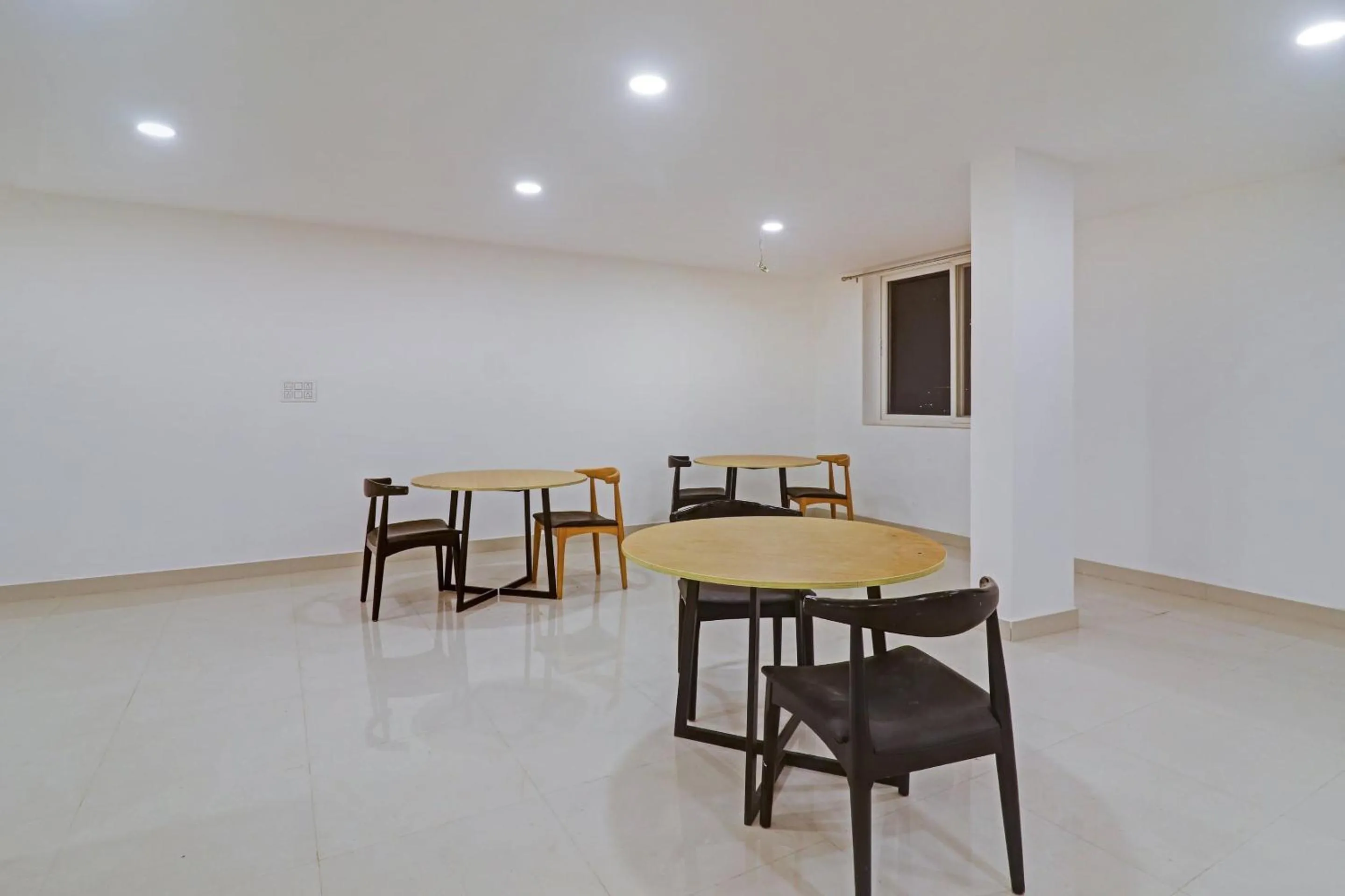 Restaurant/places to eat in Townhouse Che Sigma