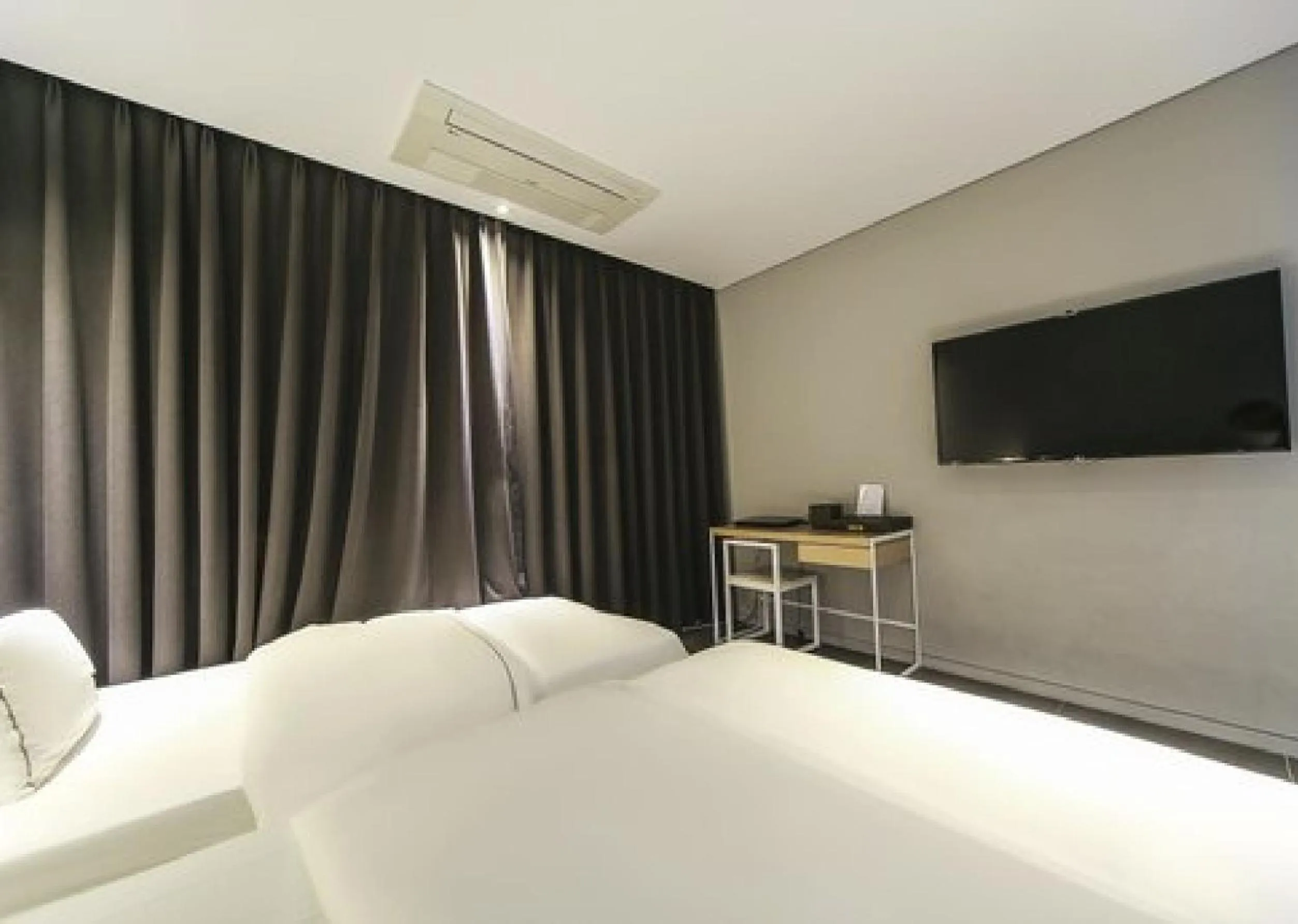 Bed in Hotel The Designers Jongro