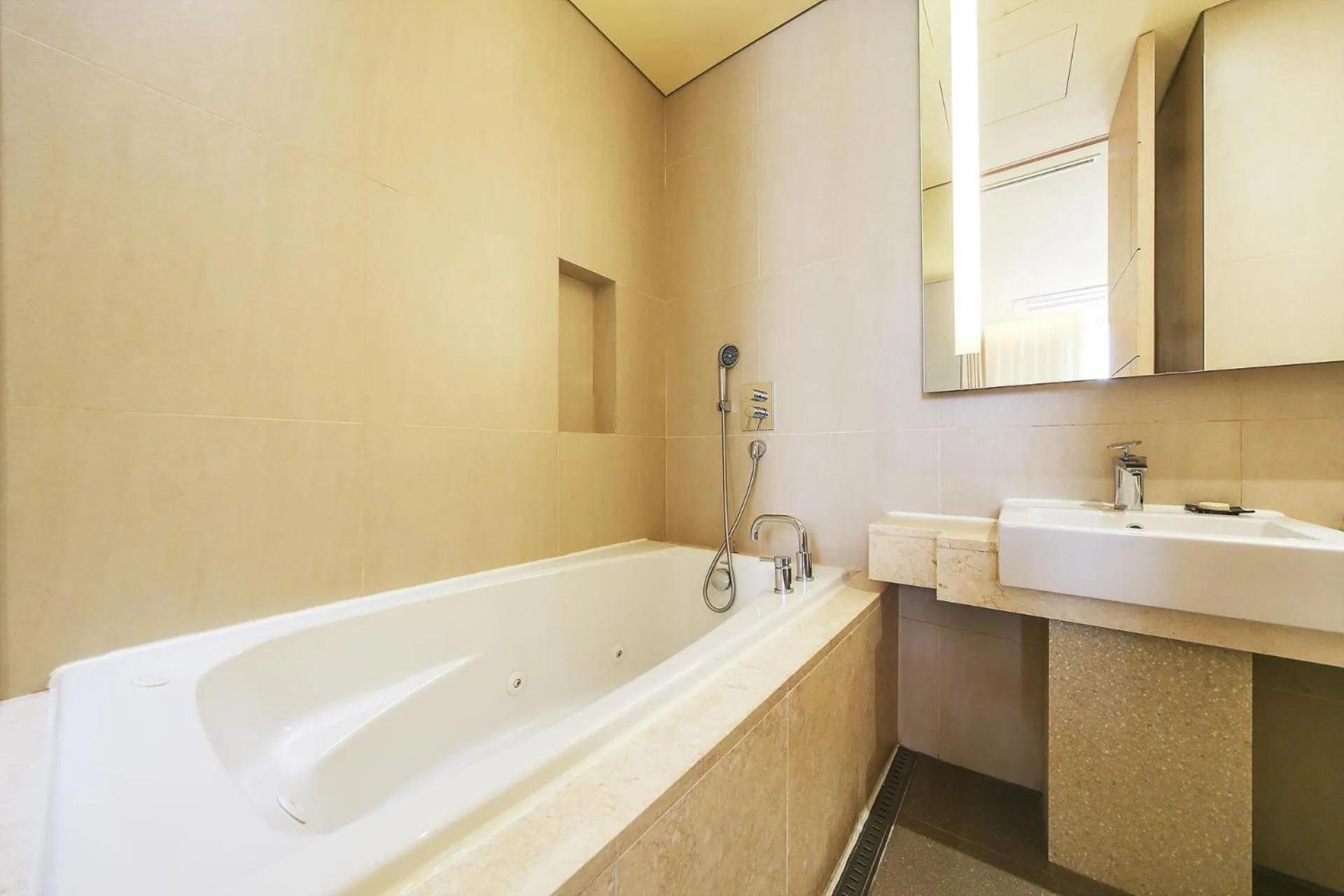 Hotel The Designers Jongro