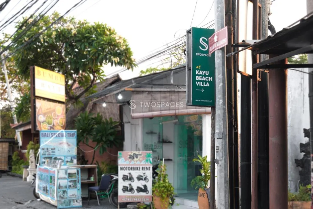 Kayu Beach Villa by TwoSpaces, Nusa Dua Beach