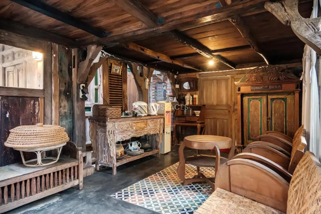 Kayu Beach Villa by TwoSpaces, Nusa Dua Beach