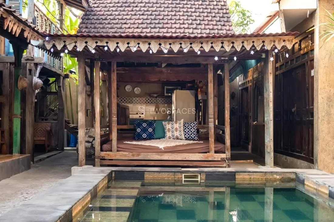 Kayu Beach Villa by TwoSpaces, Nusa Dua Beach