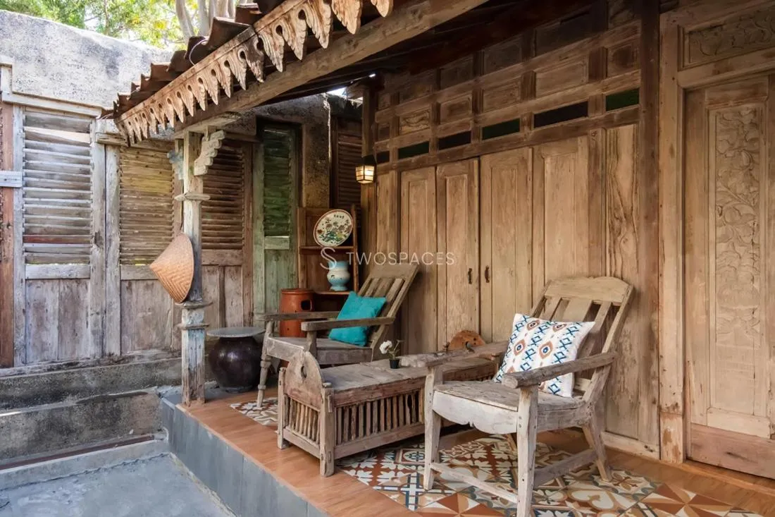 Kayu Beach Villa by TwoSpaces, Nusa Dua Beach