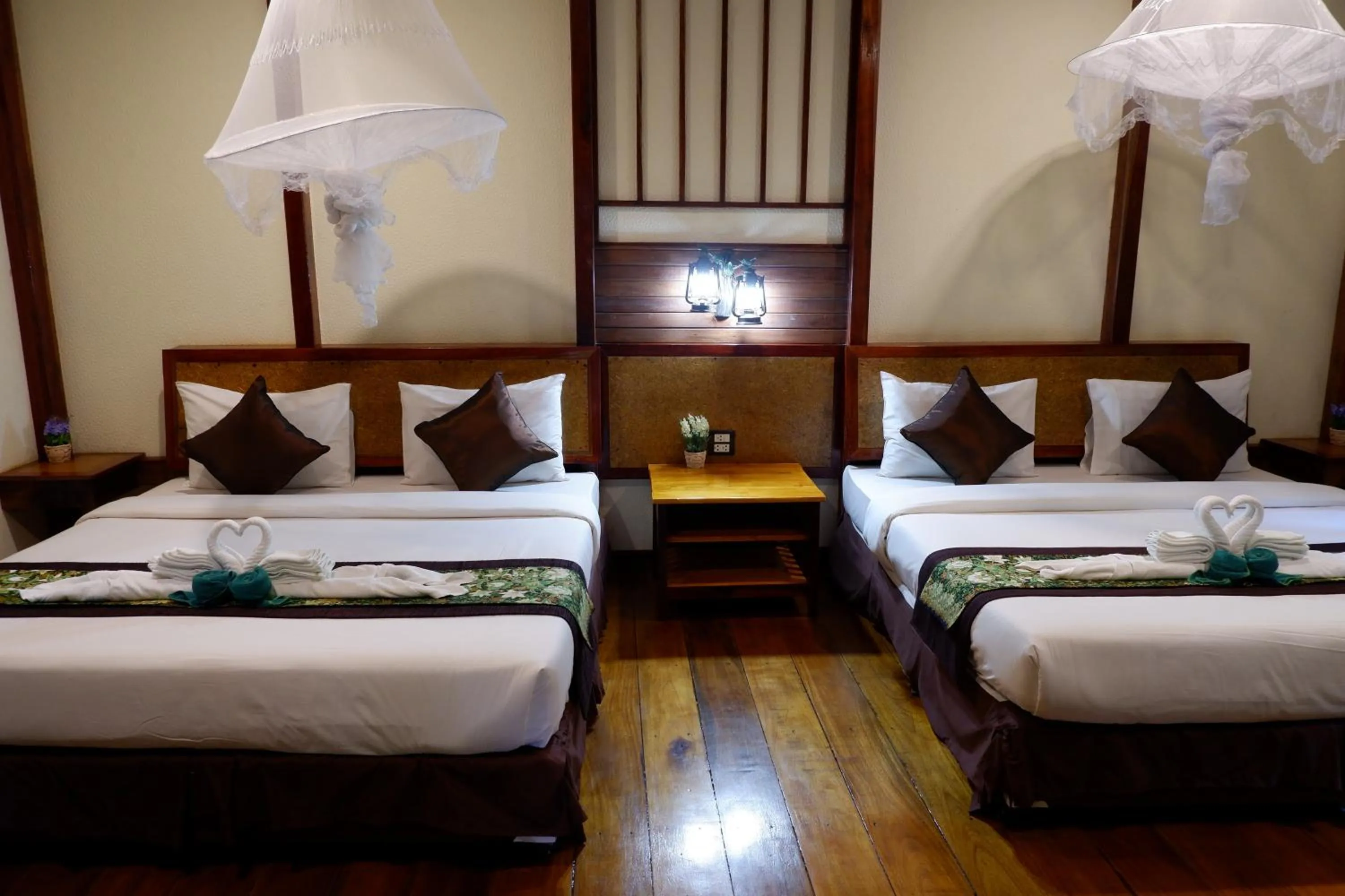 Bed in Khao Sok Nature Resort