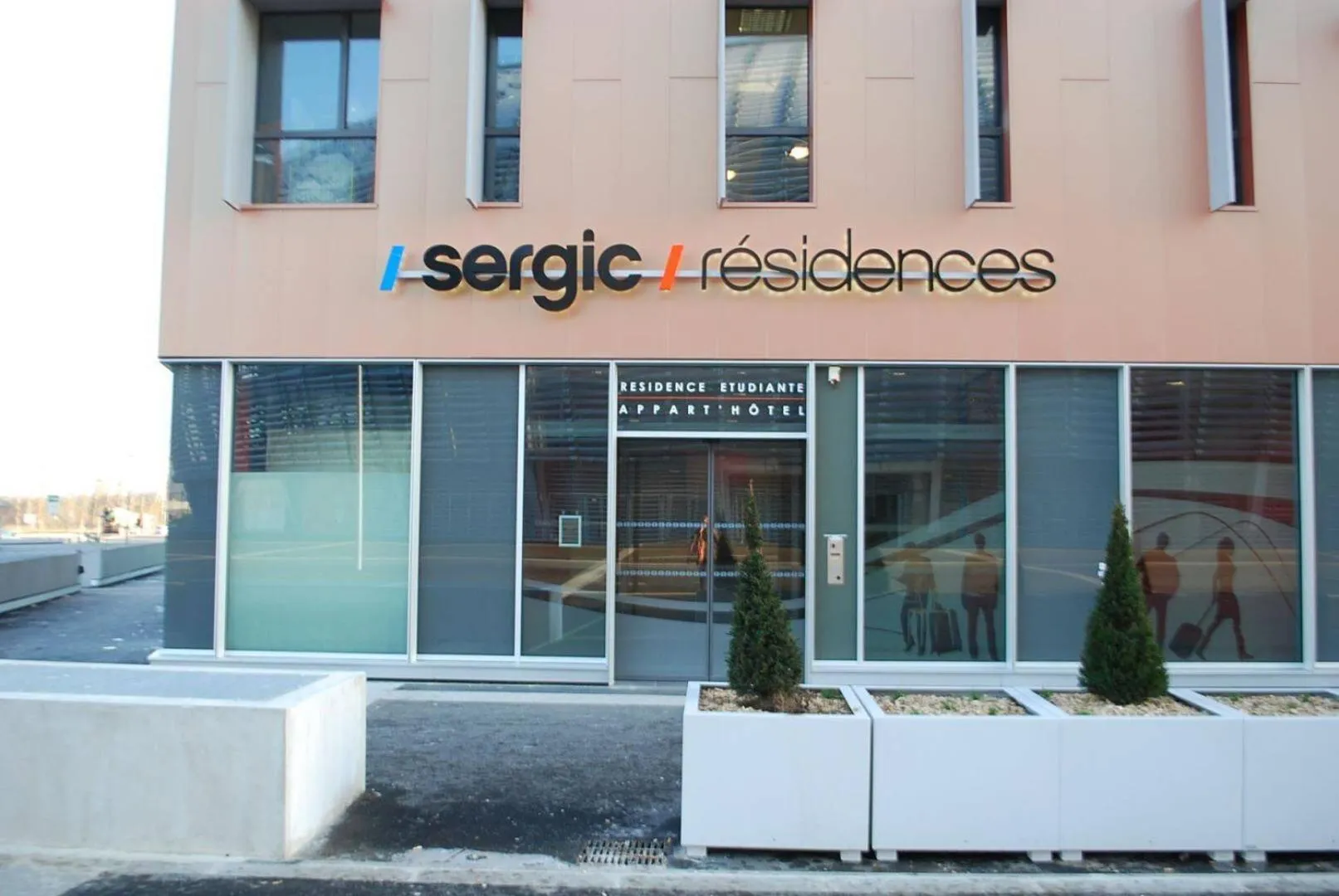 Property building in Twenty Business Flats Lille Grand Stade