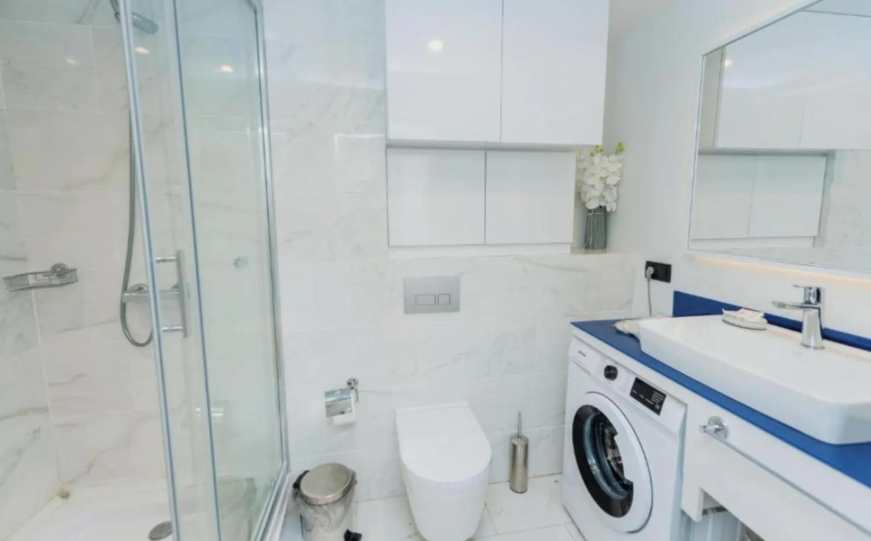 Shower in Batumi Luxury Resort & Sea View Aparthotel