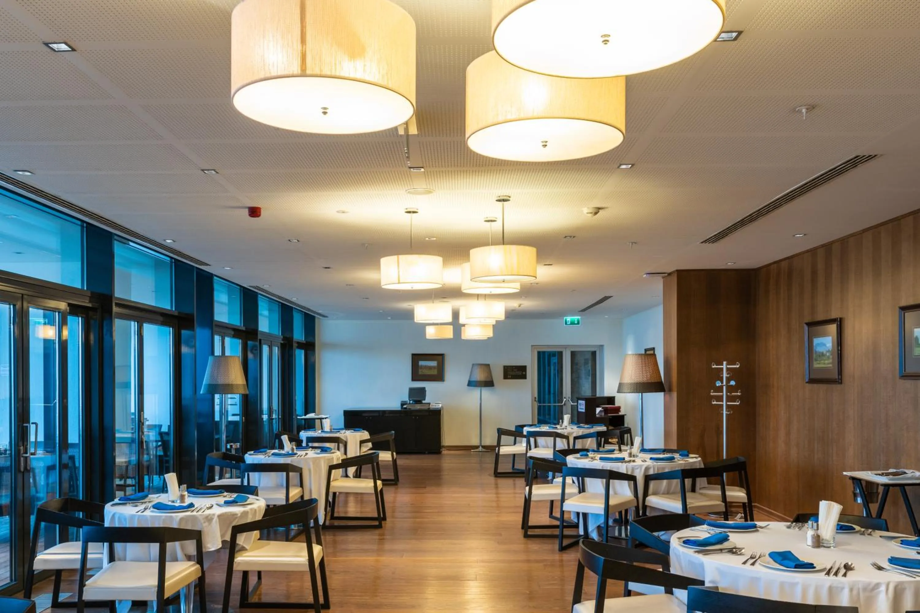 Restaurant/places to eat in Zirve Hotel