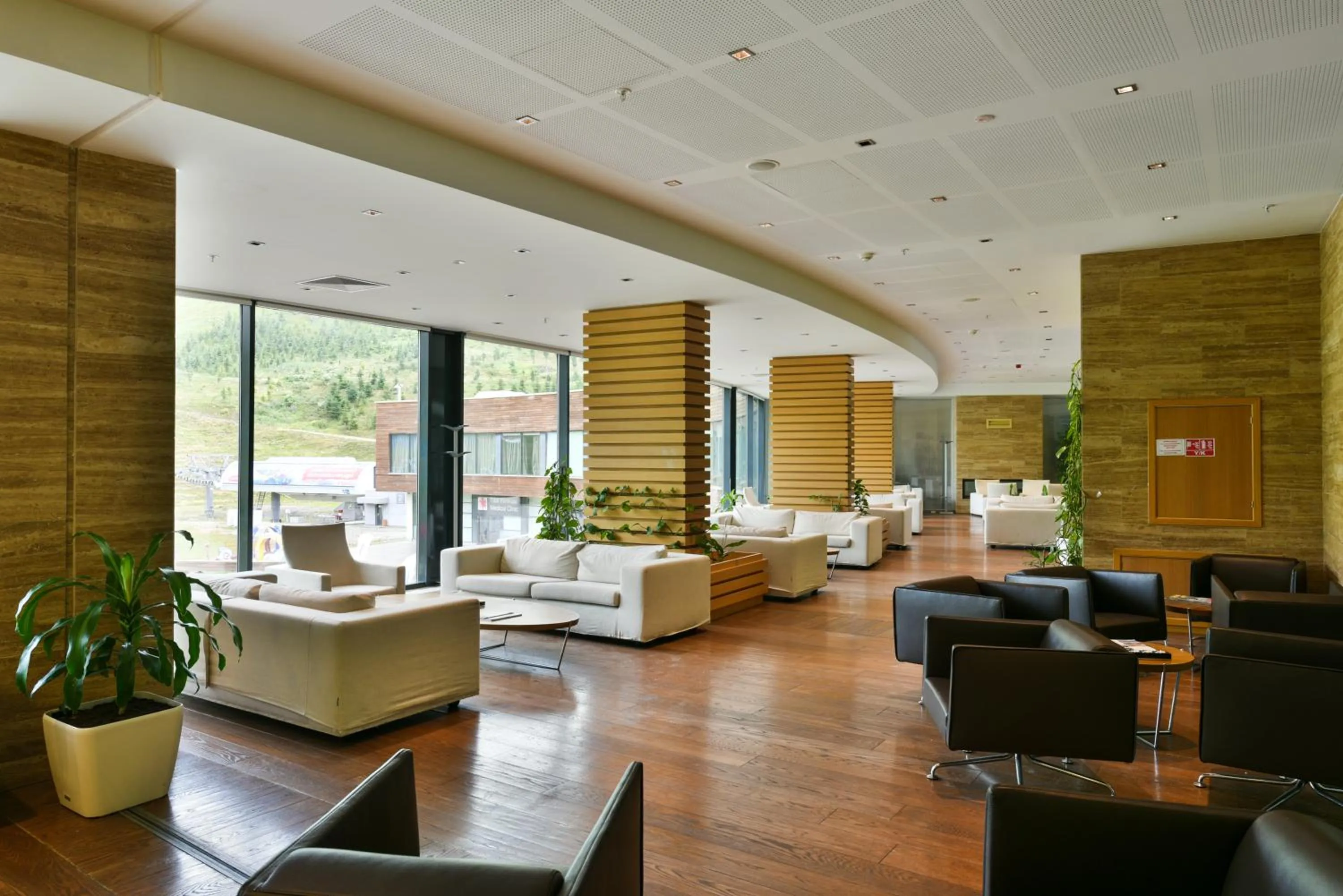 Lounge or bar in Zirve Hotel