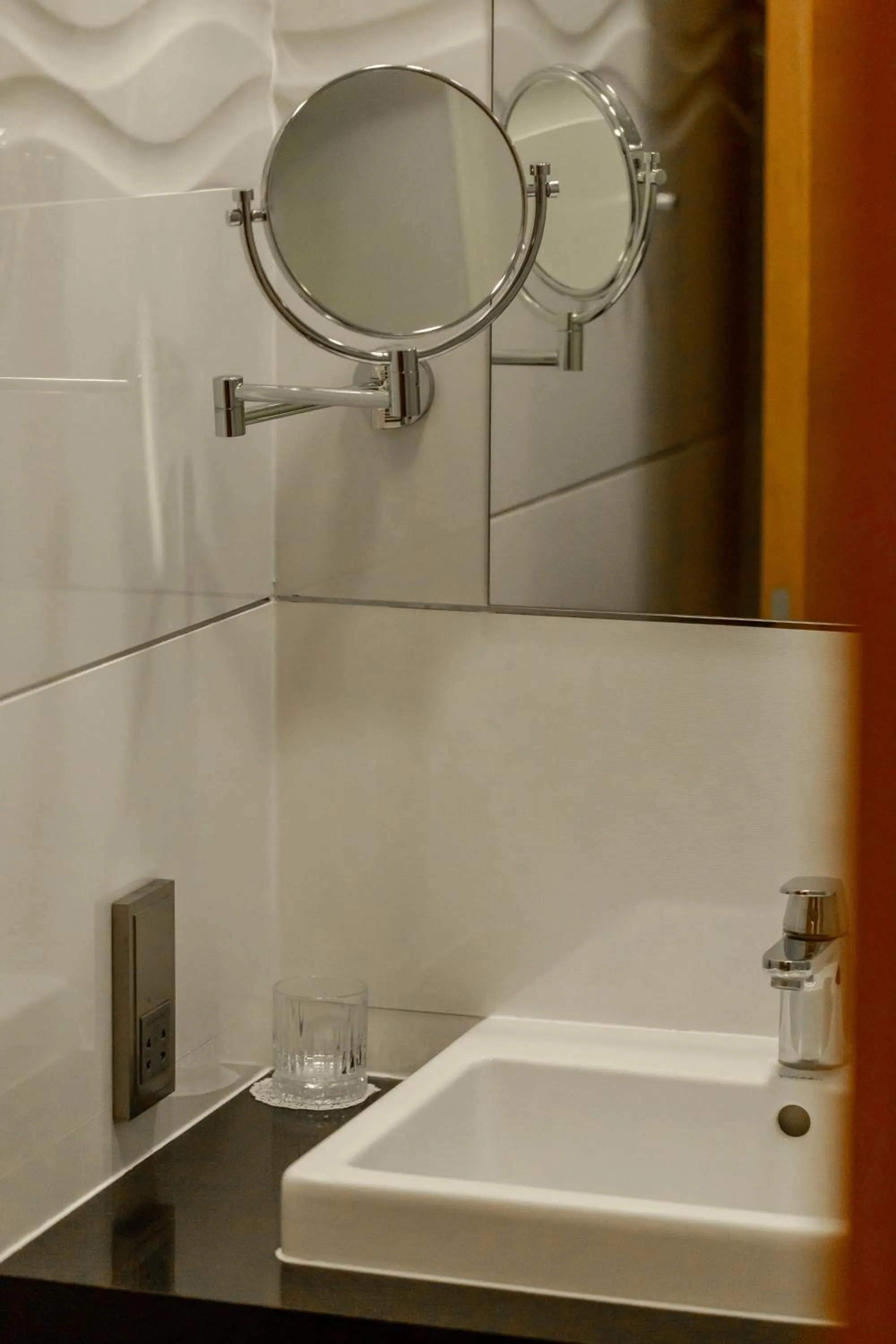 Bathroom in Zirve Hotel