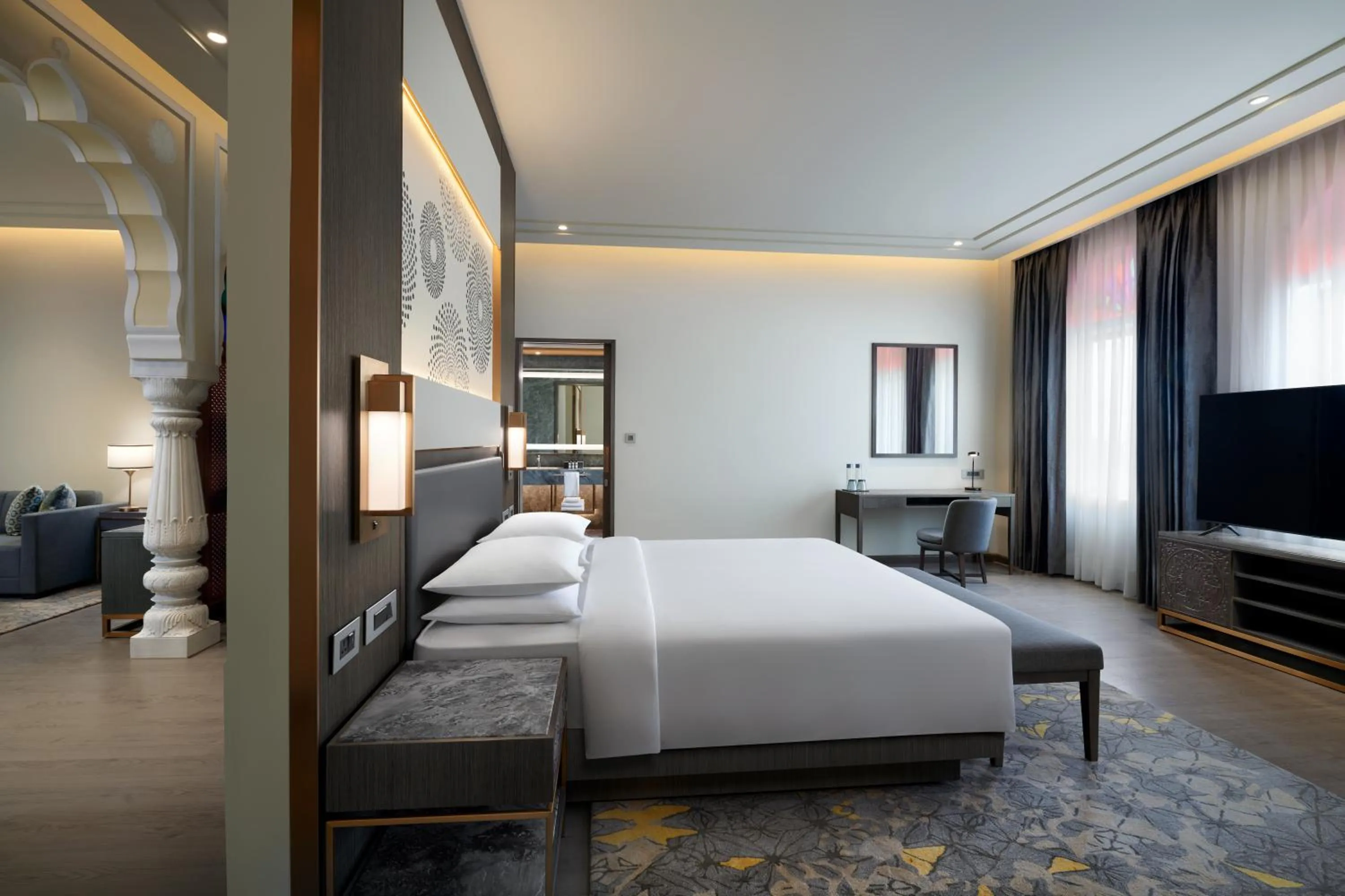 Bedroom, Bed in Hyatt Regency Jaipur Mansarovar