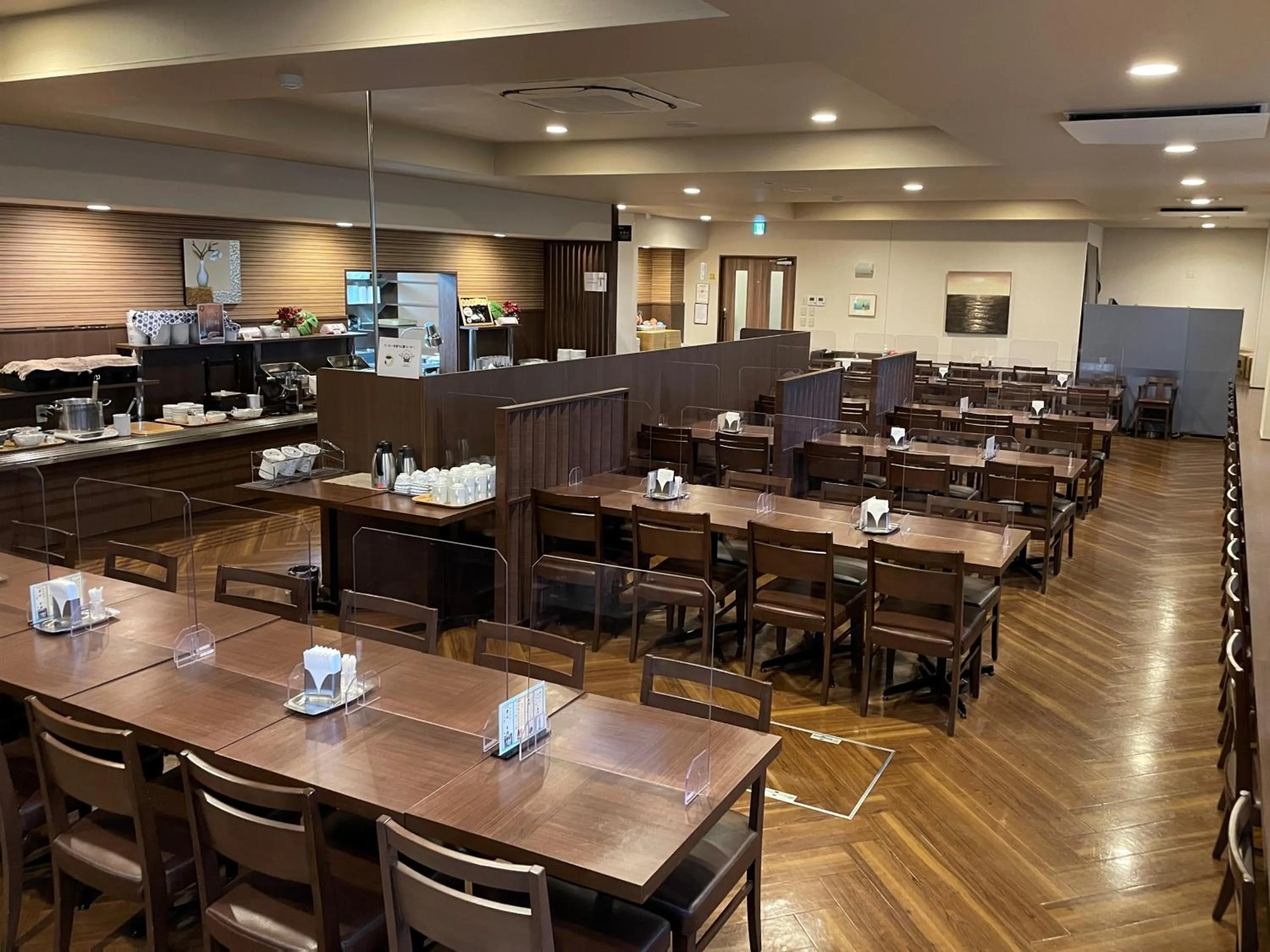 Restaurant/places to eat in Hotel Route-Inn Miyako