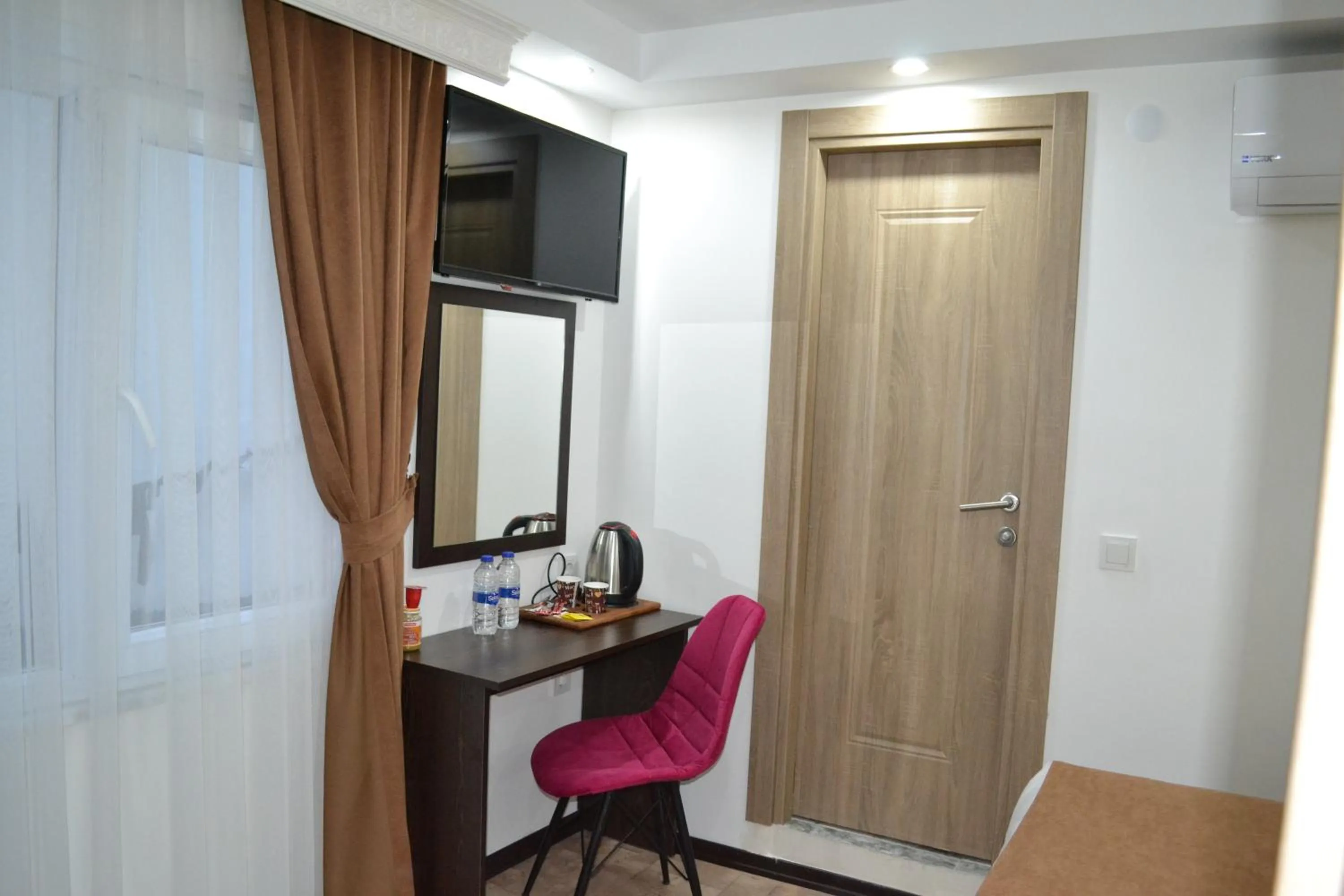 TV and multimedia in HOTEL GLOBAL 2022