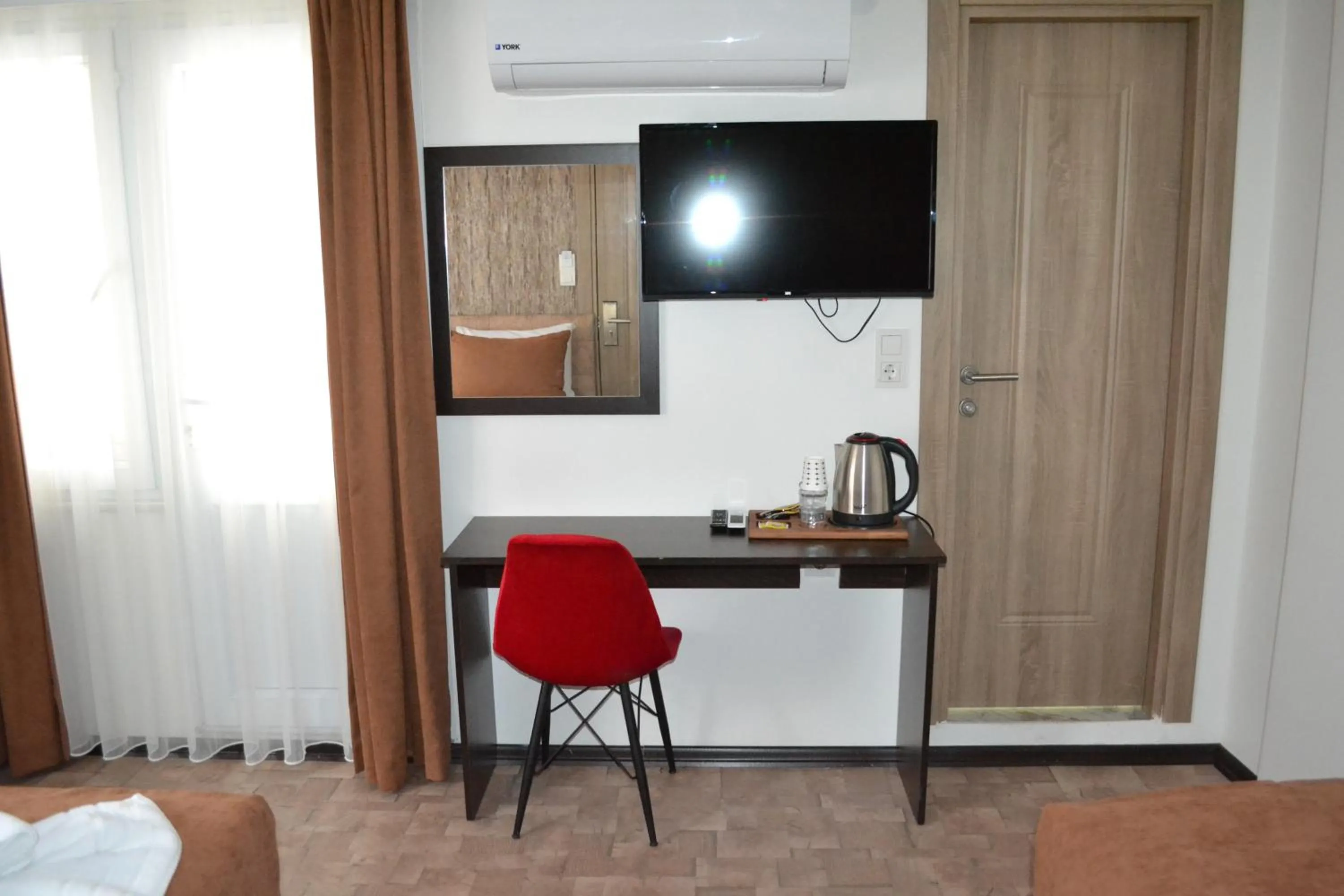 TV and multimedia in HOTEL GLOBAL 2022