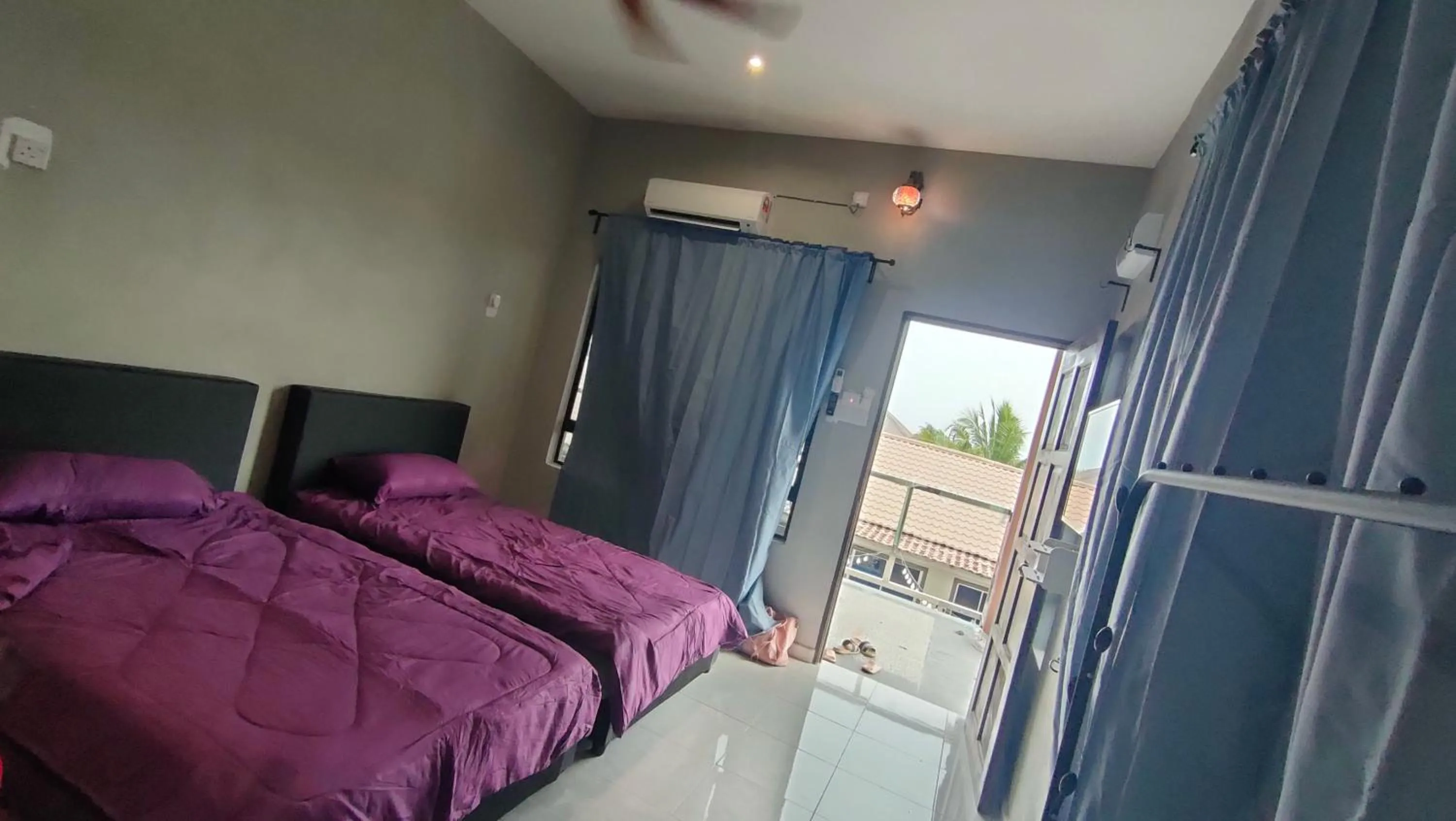 Bed in MAMA homestay