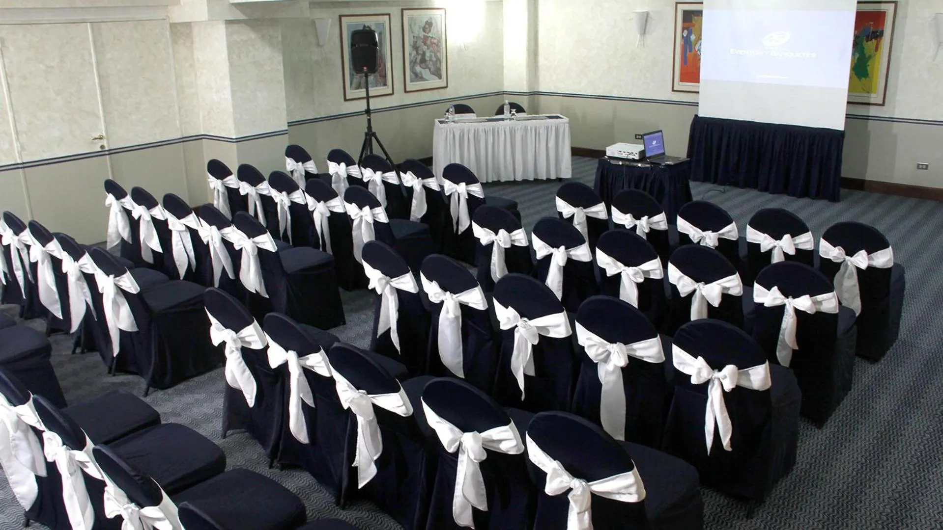 Meeting/conference room in HOTEL ALTAMIRA SUITES
