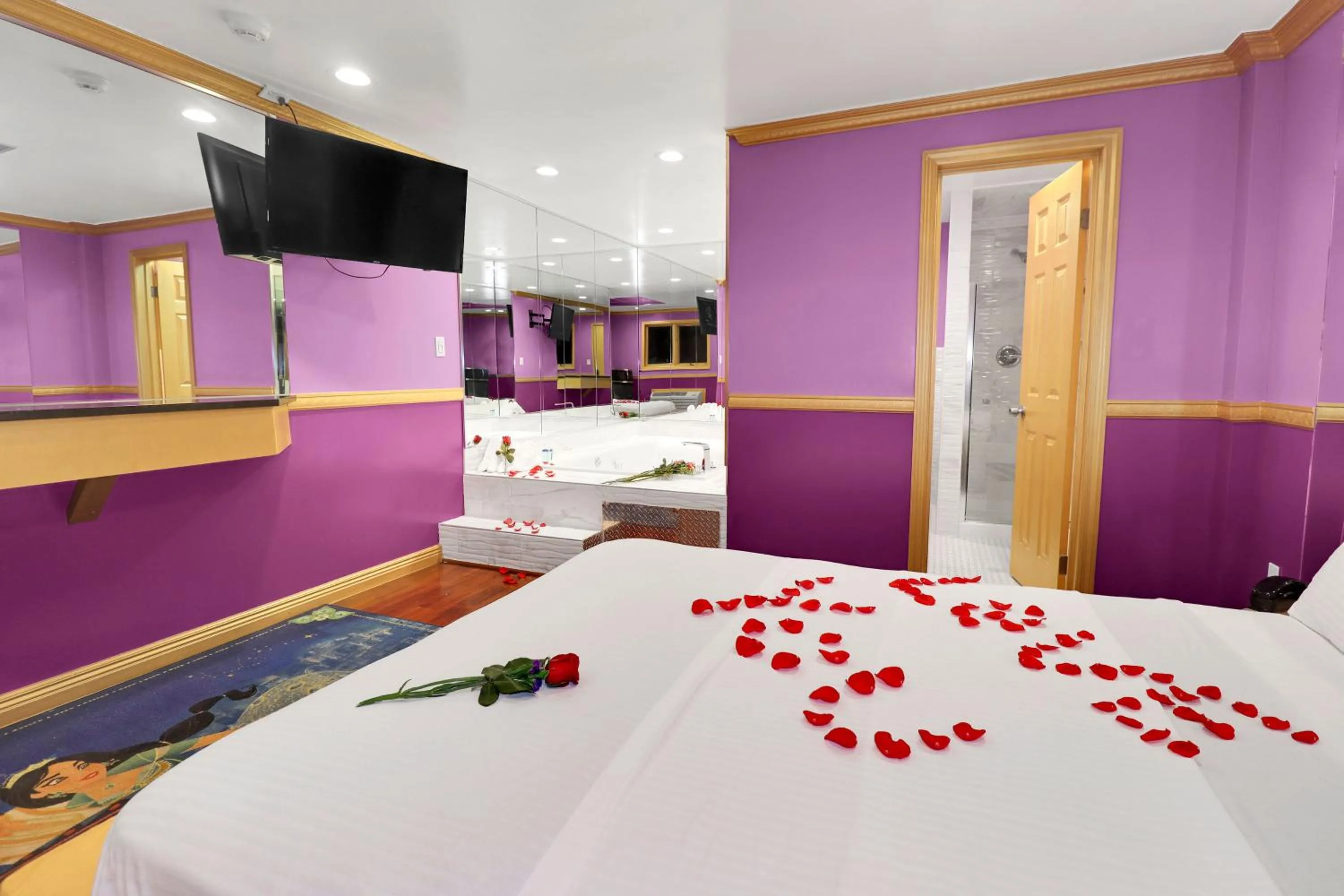 Bedroom, Bed in Hollywood Motel