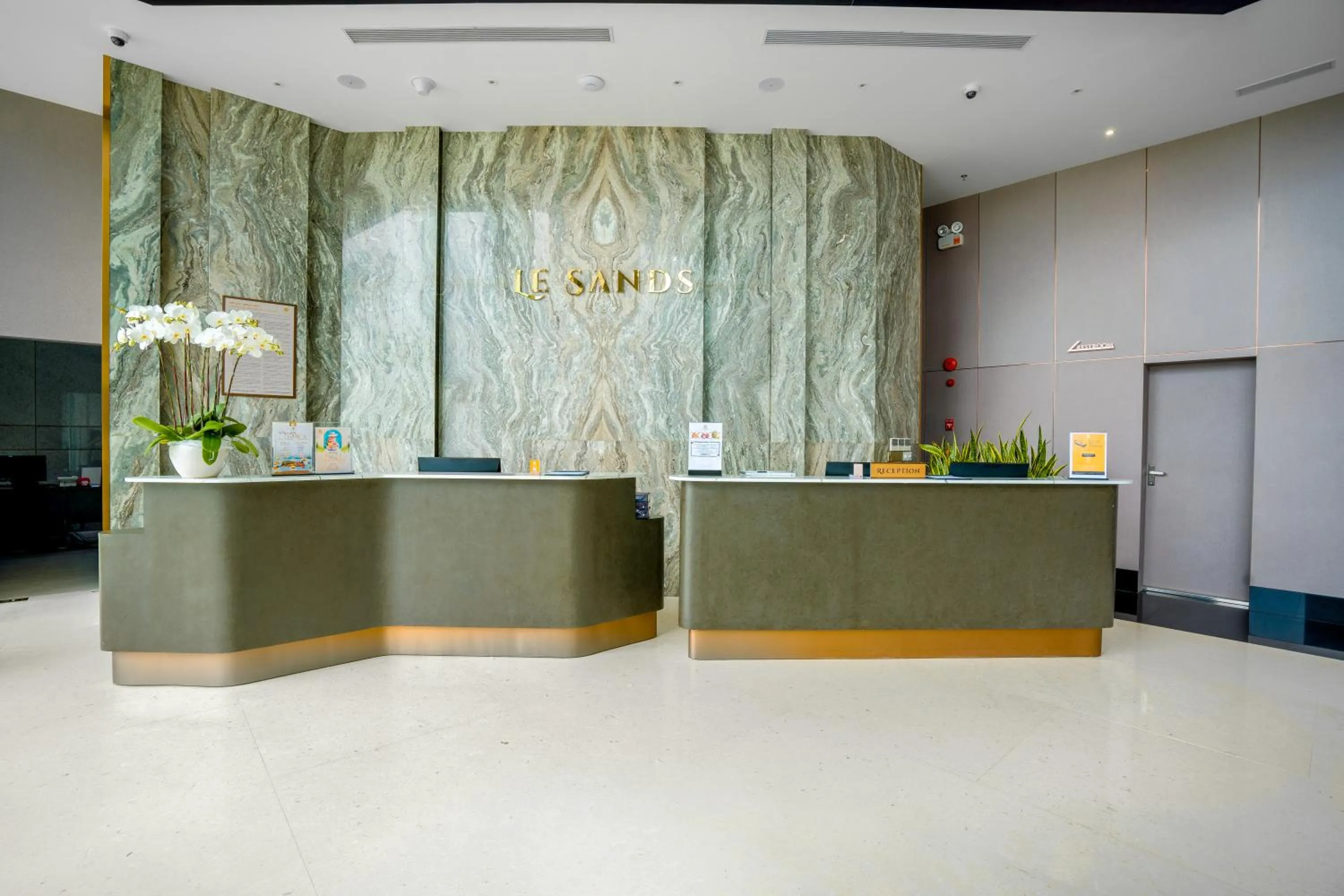 Lobby or reception in Le Sands Oceanfront Danang Hotel