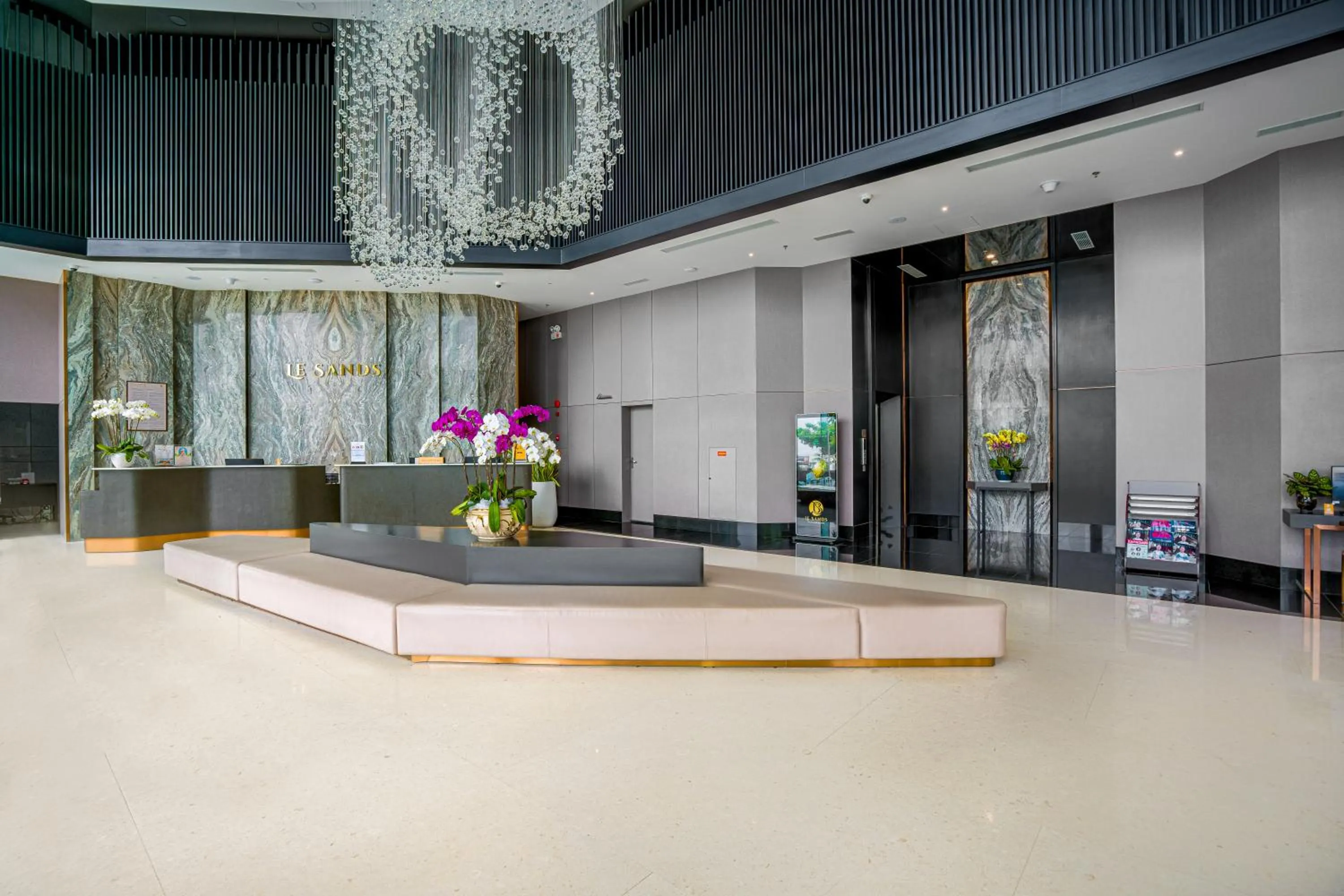 Lobby or reception in Le Sands Oceanfront Danang Hotel