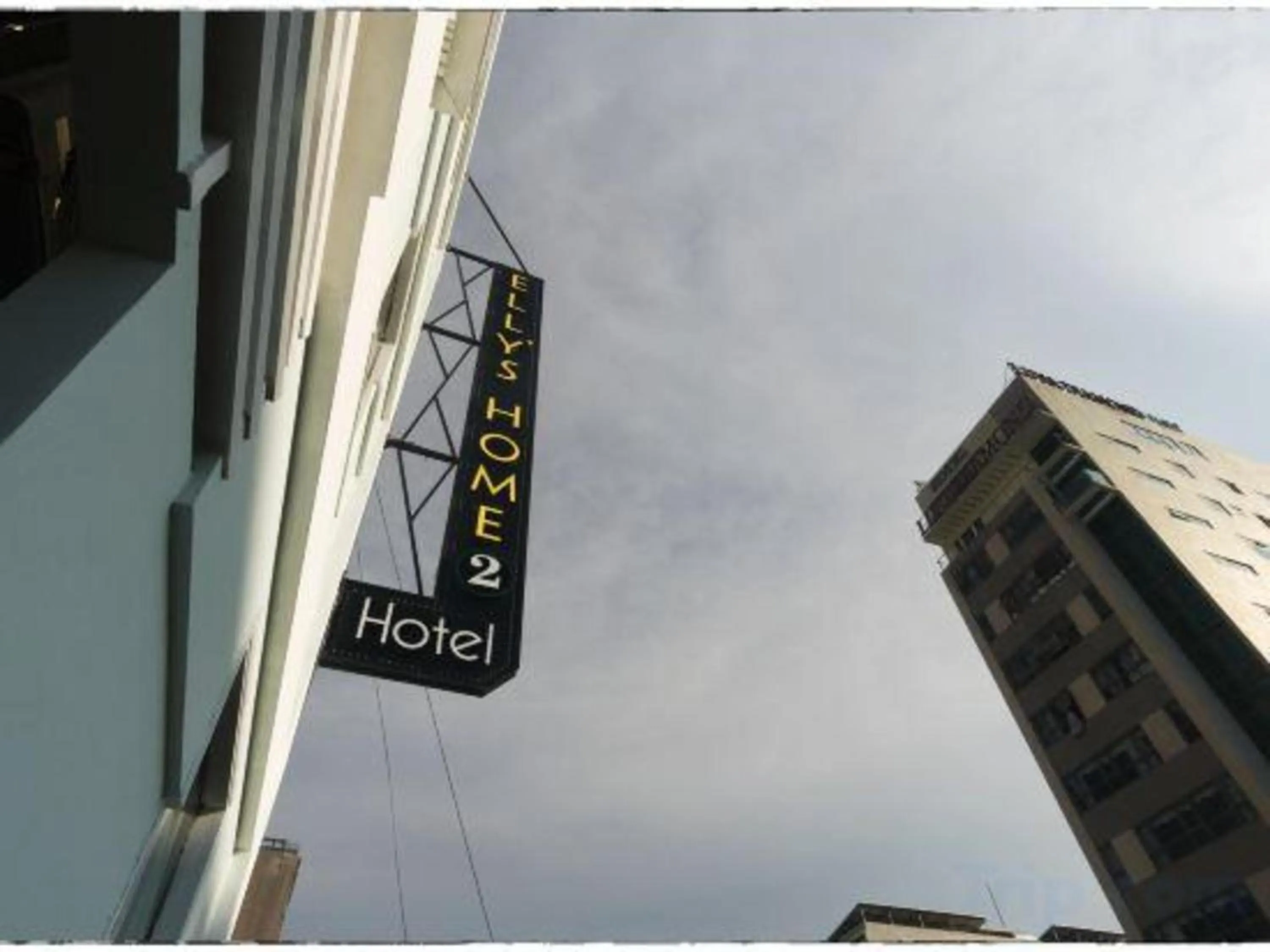 Logo/Certificate/Sign in OYO 1168 Elly's Home 2