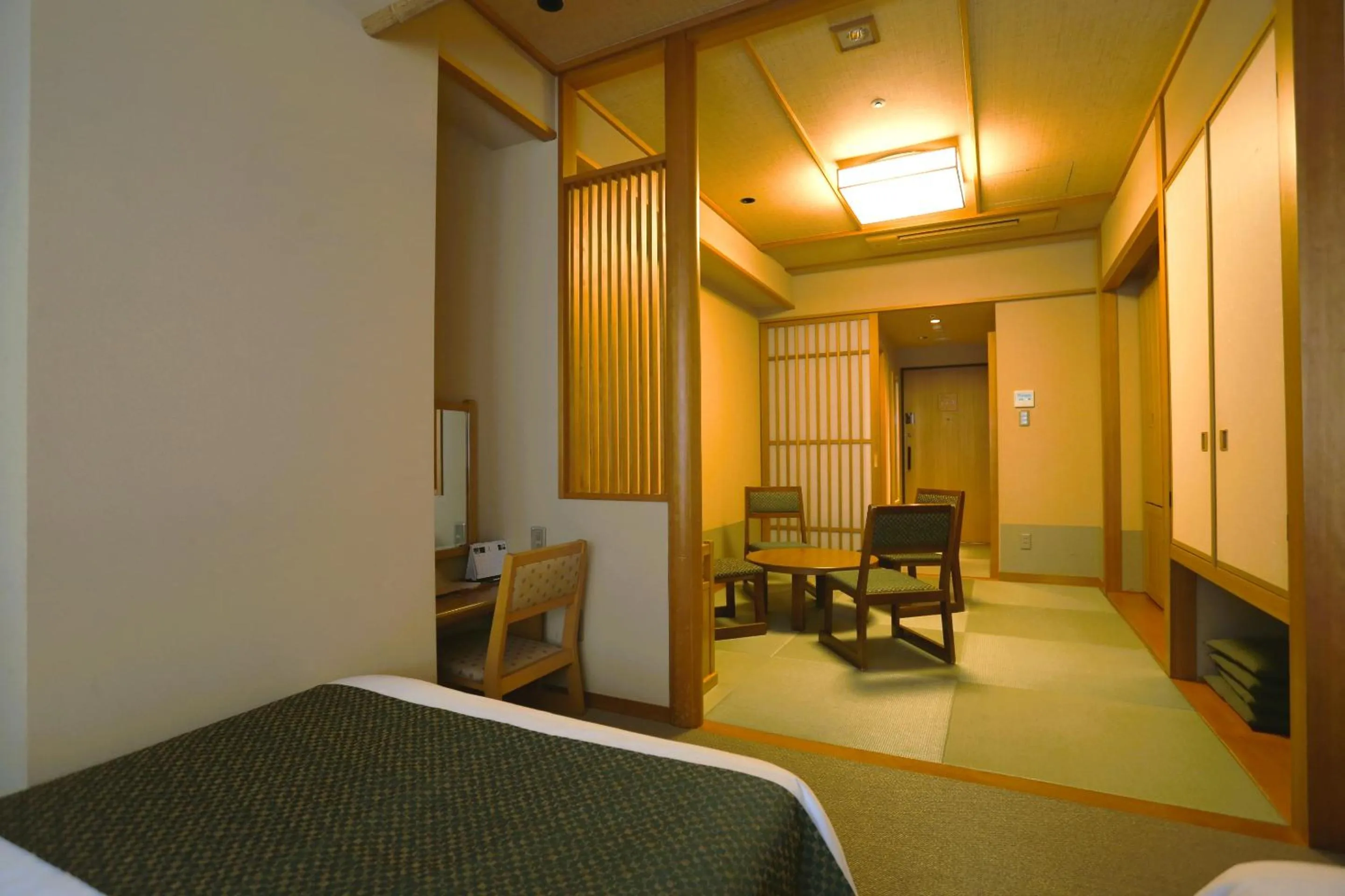 Photo of the whole room, Bed in Kadensho, Arashiyama Onsen, Kyoto - Kyoritsu Resort