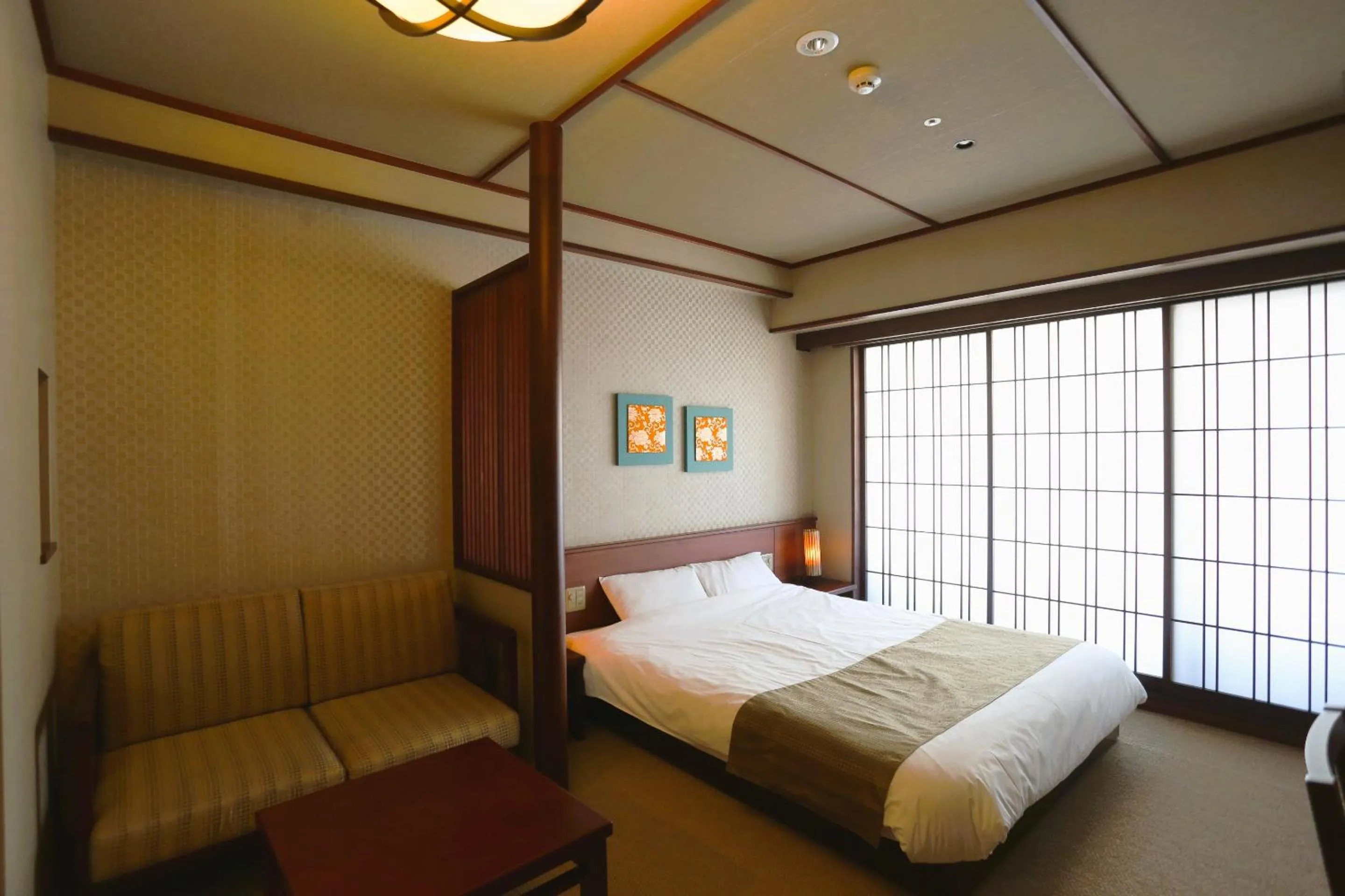 Bed in Kadensho, Arashiyama Onsen, Kyoto - Kyoritsu Resort