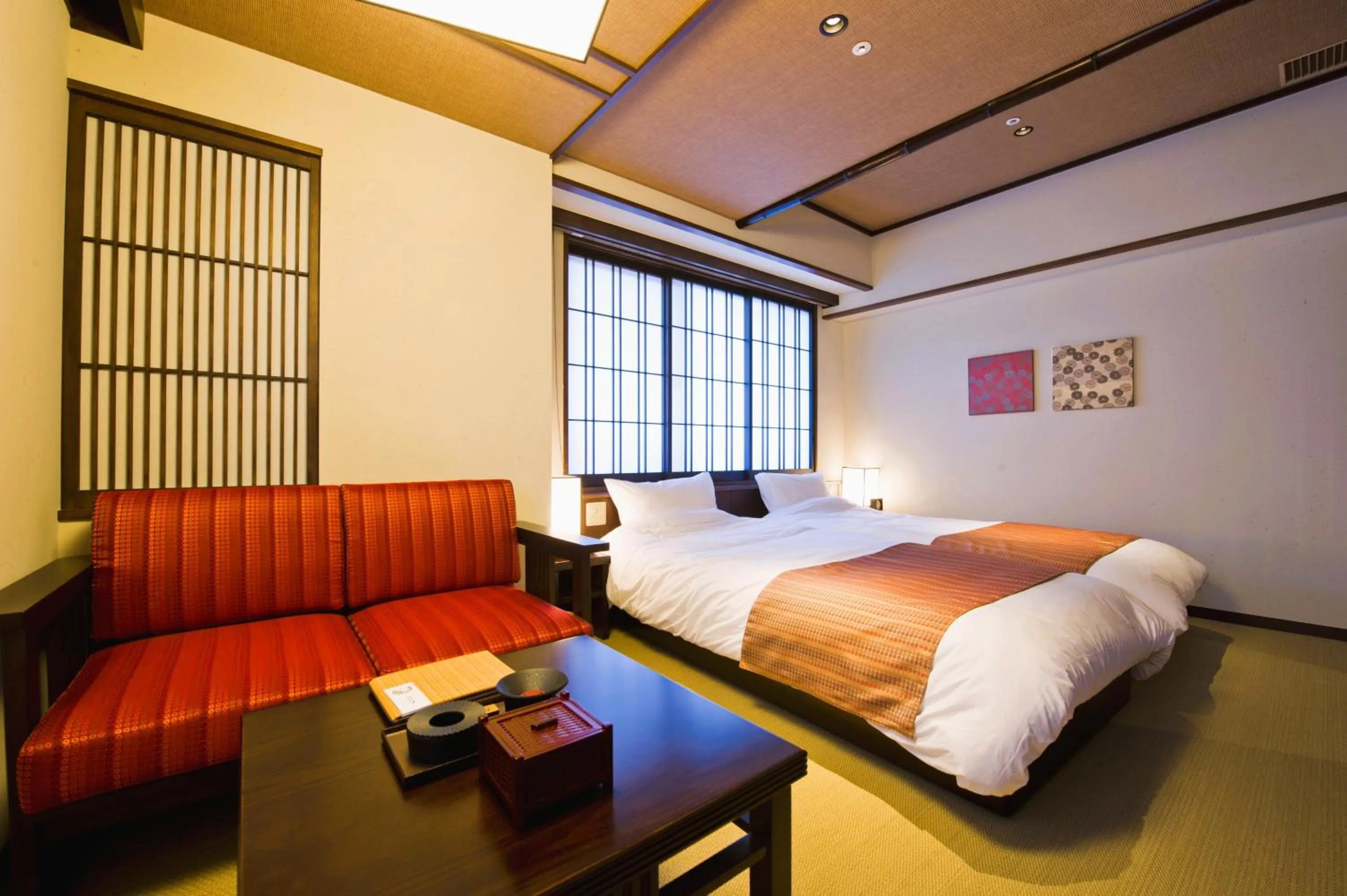 Photo of the whole room, Bed in Kadensho, Arashiyama Onsen, Kyoto - Kyoritsu Resort