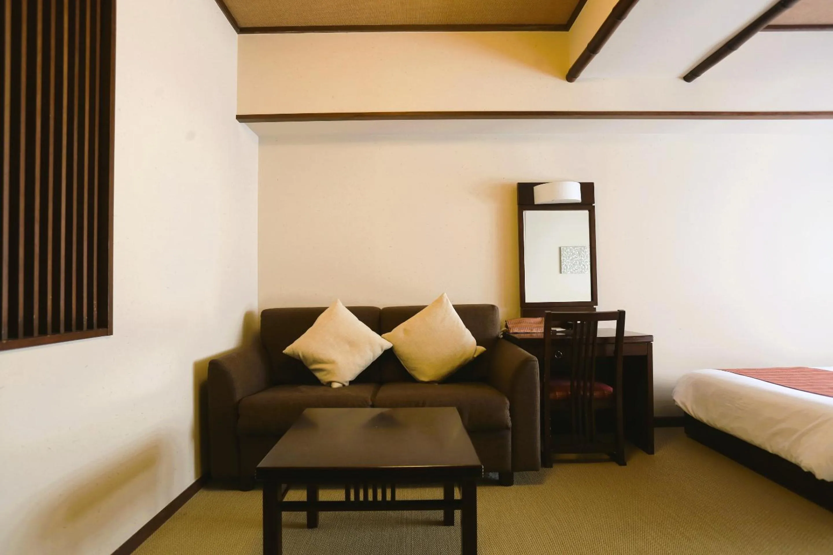 Photo of the whole room, Bed in Kadensho, Arashiyama Onsen, Kyoto - Kyoritsu Resort