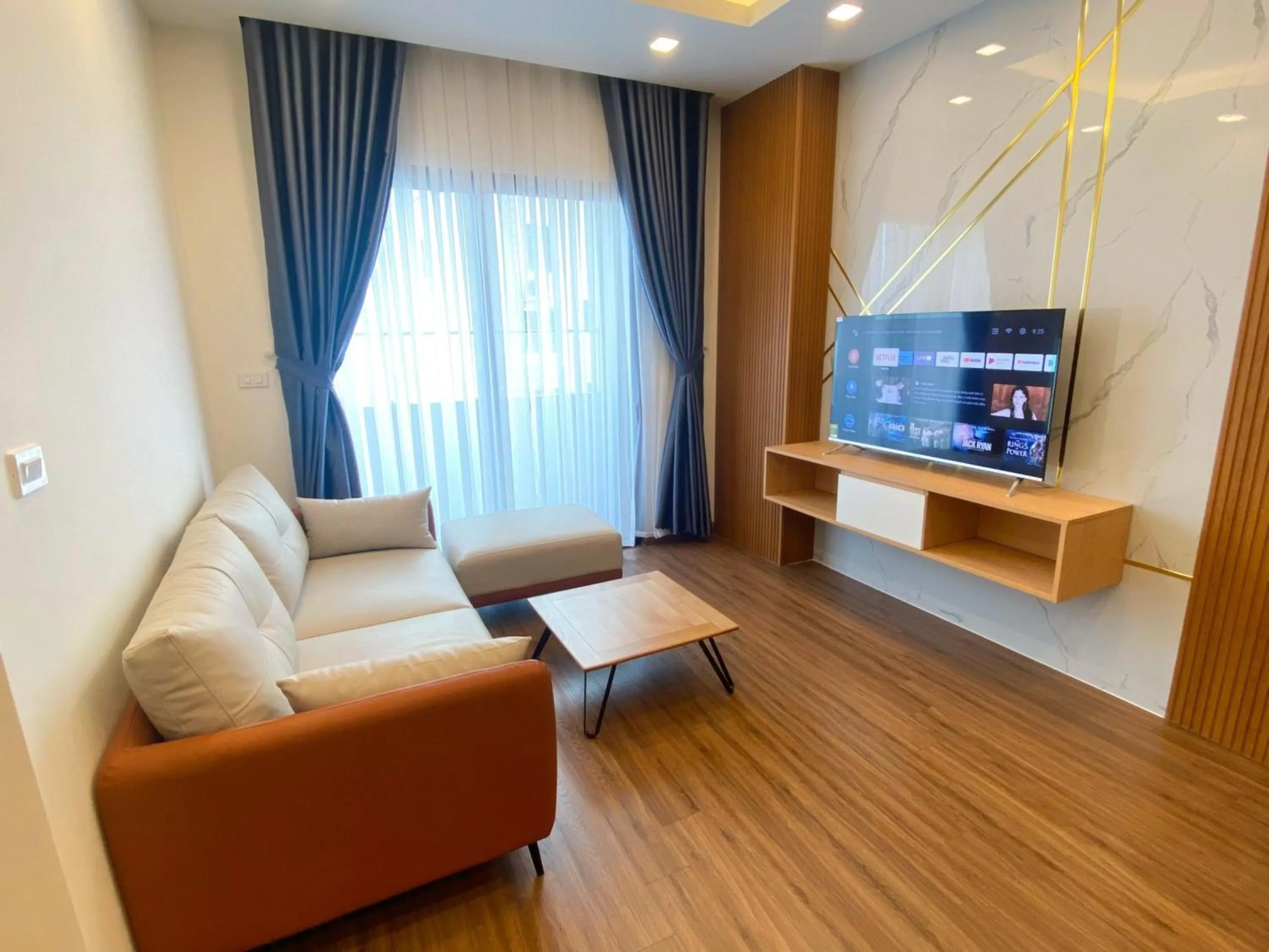 Communal lounge/ TV room in FLC Sea Tower Quy Nhon -Tran Apartment