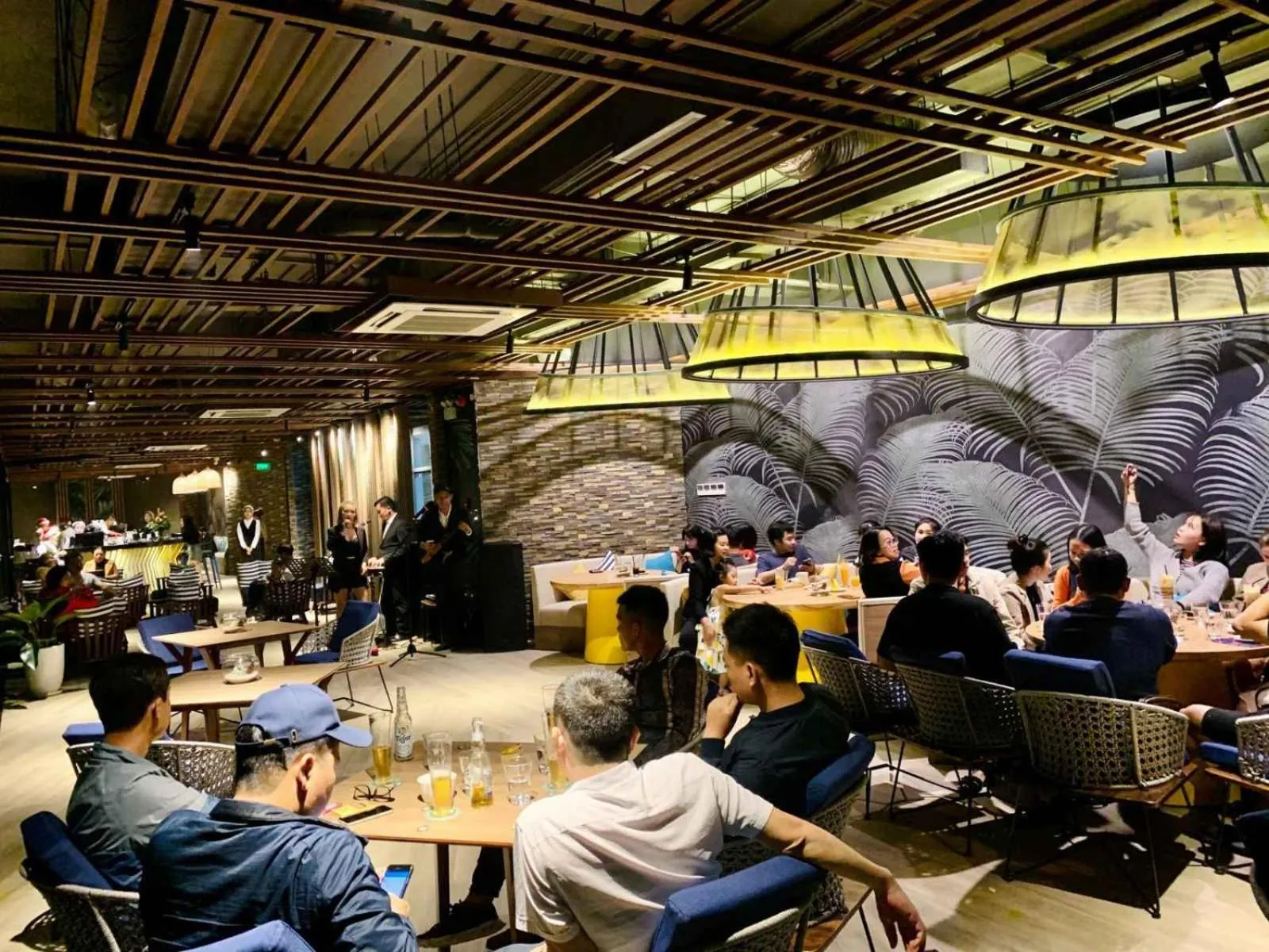 Restaurant/places to eat in FLC Sea Tower Quy Nhon -Tran Apartment