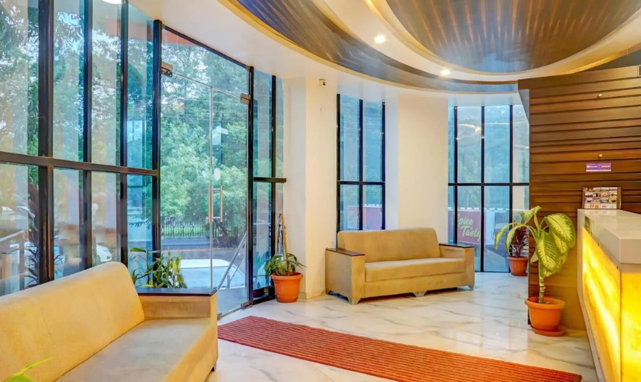 Lobby or reception in Hotel Shiva's, Kolhapur