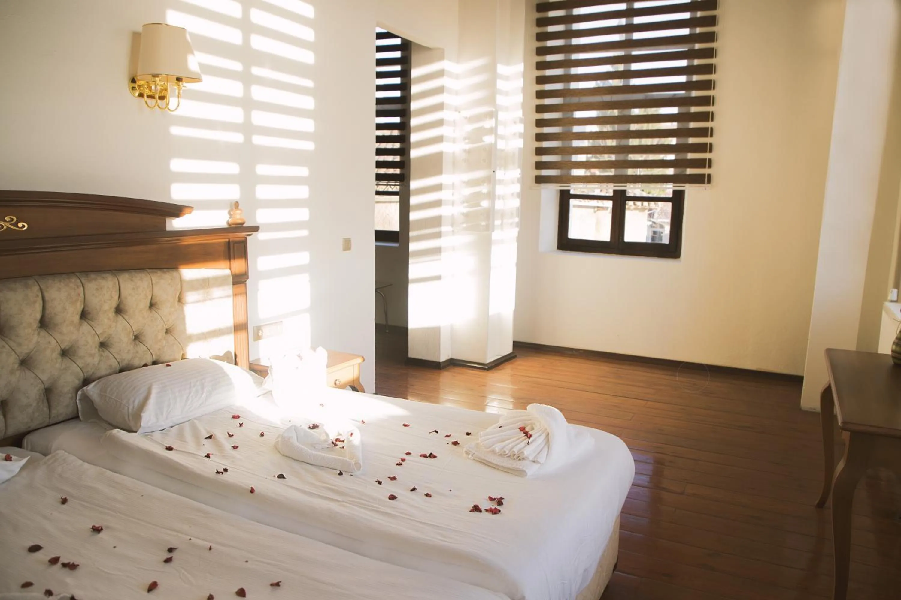 Bedroom, Bed in Thrace Konak Hotel & SPA