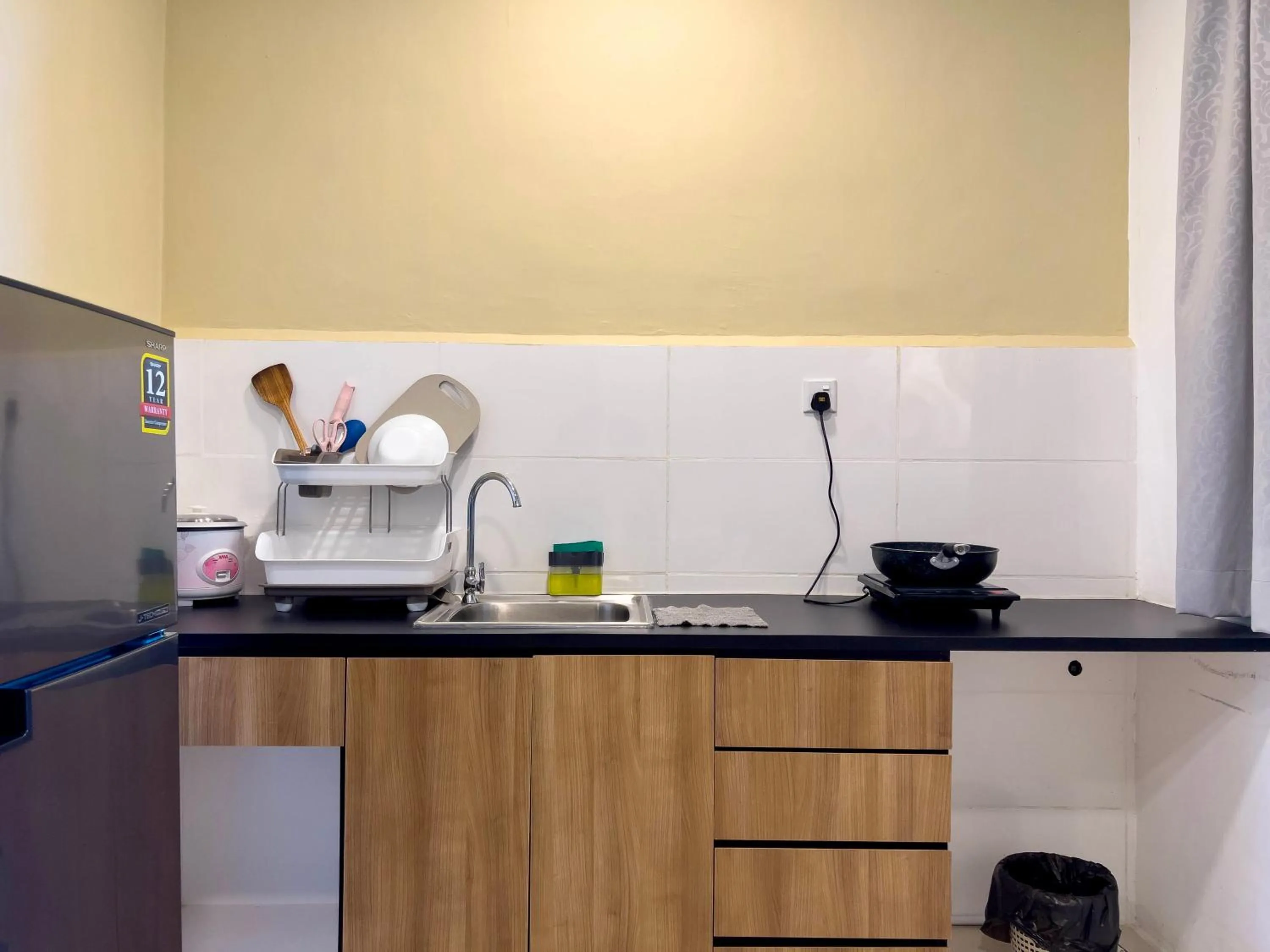 Hush Inn at ITCC Manhattan Suites